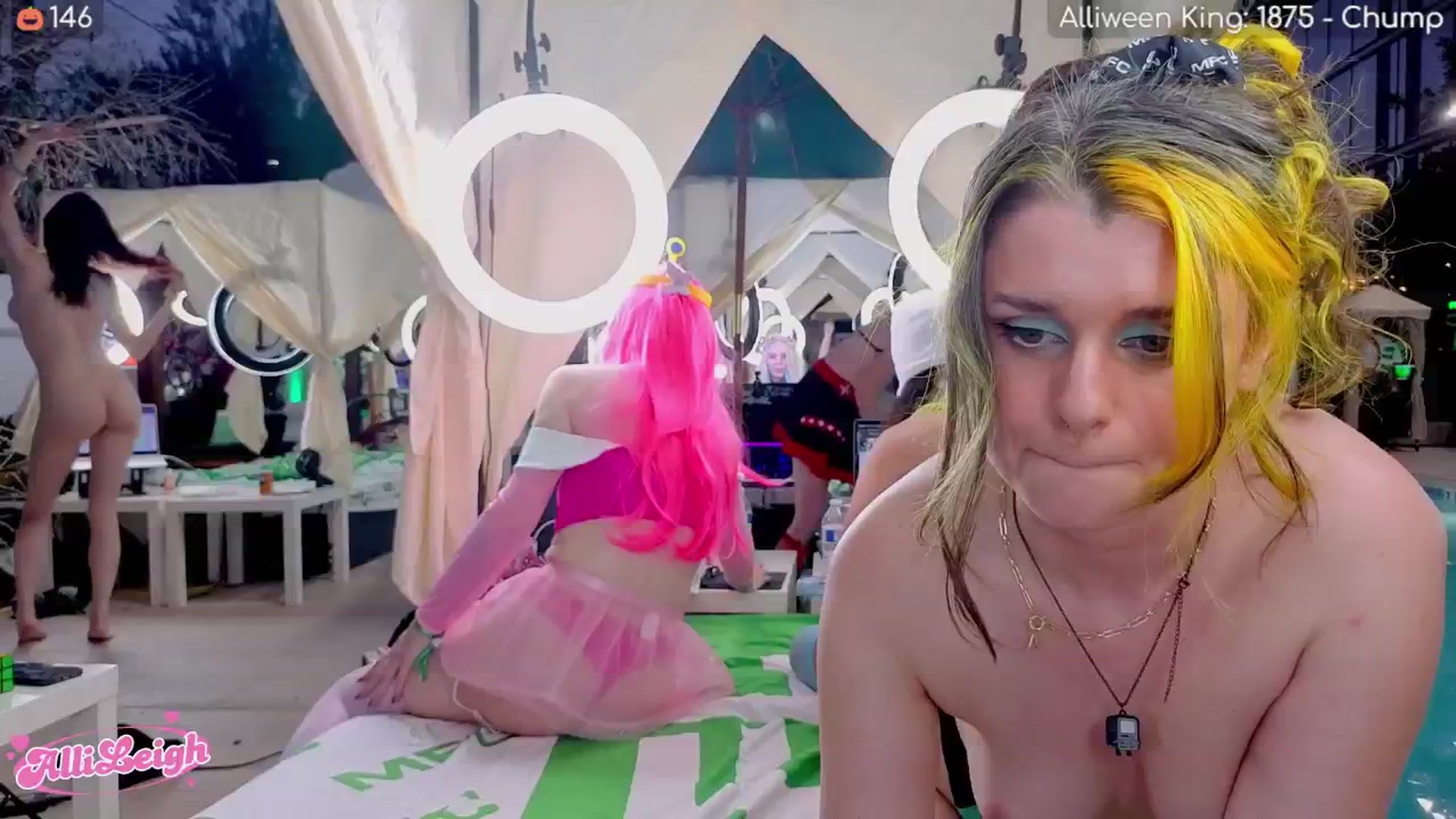 Gallery image thumbnail from alli_leigh's myfreecams stream on, 10/09/2025, 03:21 image 13 of 20