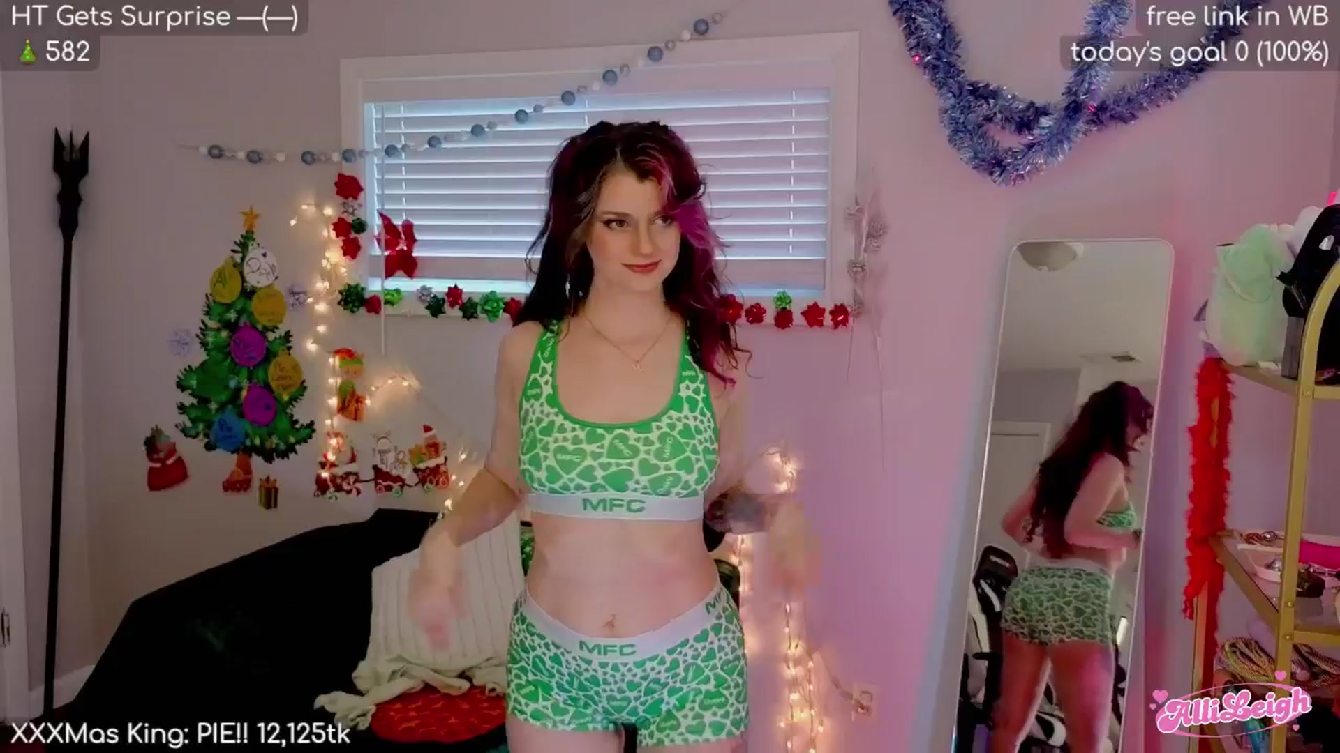 Gallery image thumbnail from alli_leigh's myfreecams stream on, 12/27/2025, 23:27 image 9 of 20