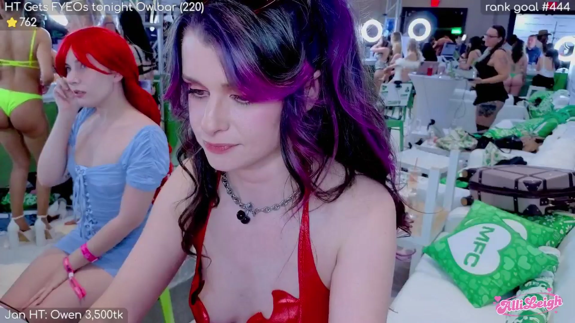 Gallery image thumbnail from alli_leigh's myfreecams stream on, 01/24/2026, 02:22 image 2 of 20
