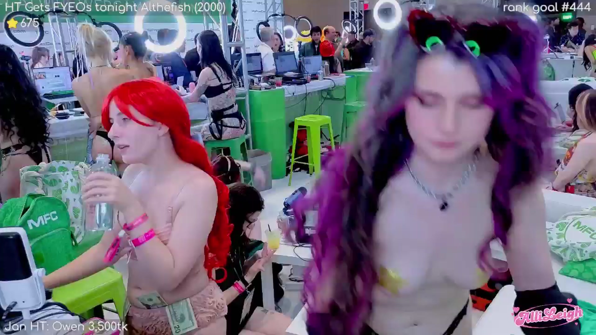 Gallery image thumbnail from alli_leigh's myfreecams stream on, 01/24/2026, 02:57 image 12 of 20