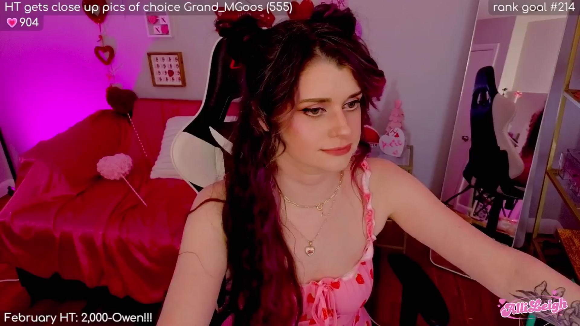 Gallery image thumbnail from alli_leigh's myfreecams stream on, 02/07/2026, 02:28 image 9 of 20