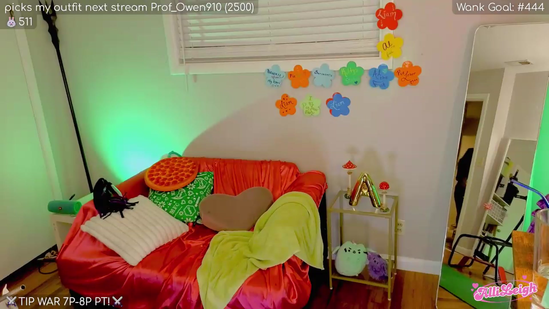 Gallery image thumbnail from alli_leigh's myfreecams stream on, 04/26/2026, 04:21 image 18 of 20