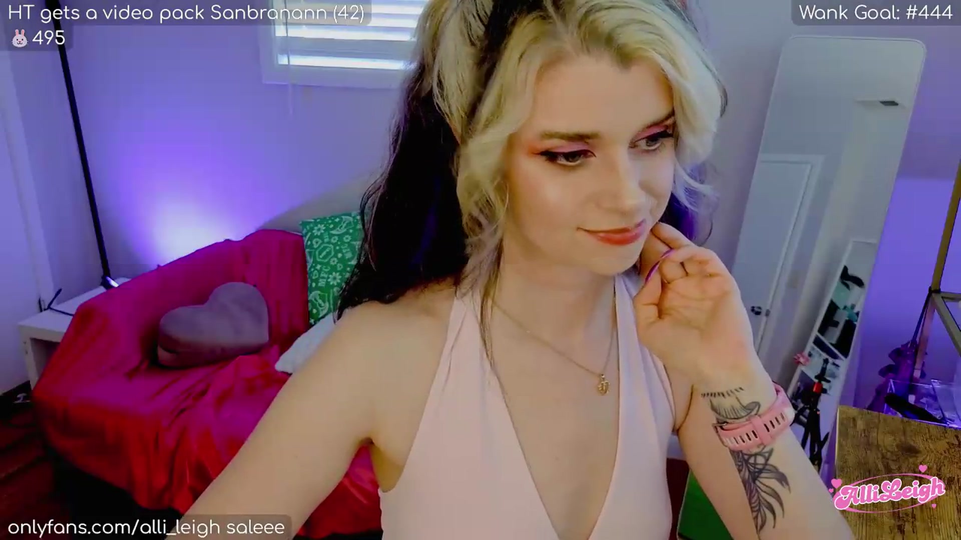 Gallery image thumbnail from alli_leigh's myfreecams stream on, 04/29/2026, 23:07 image 10 of 20