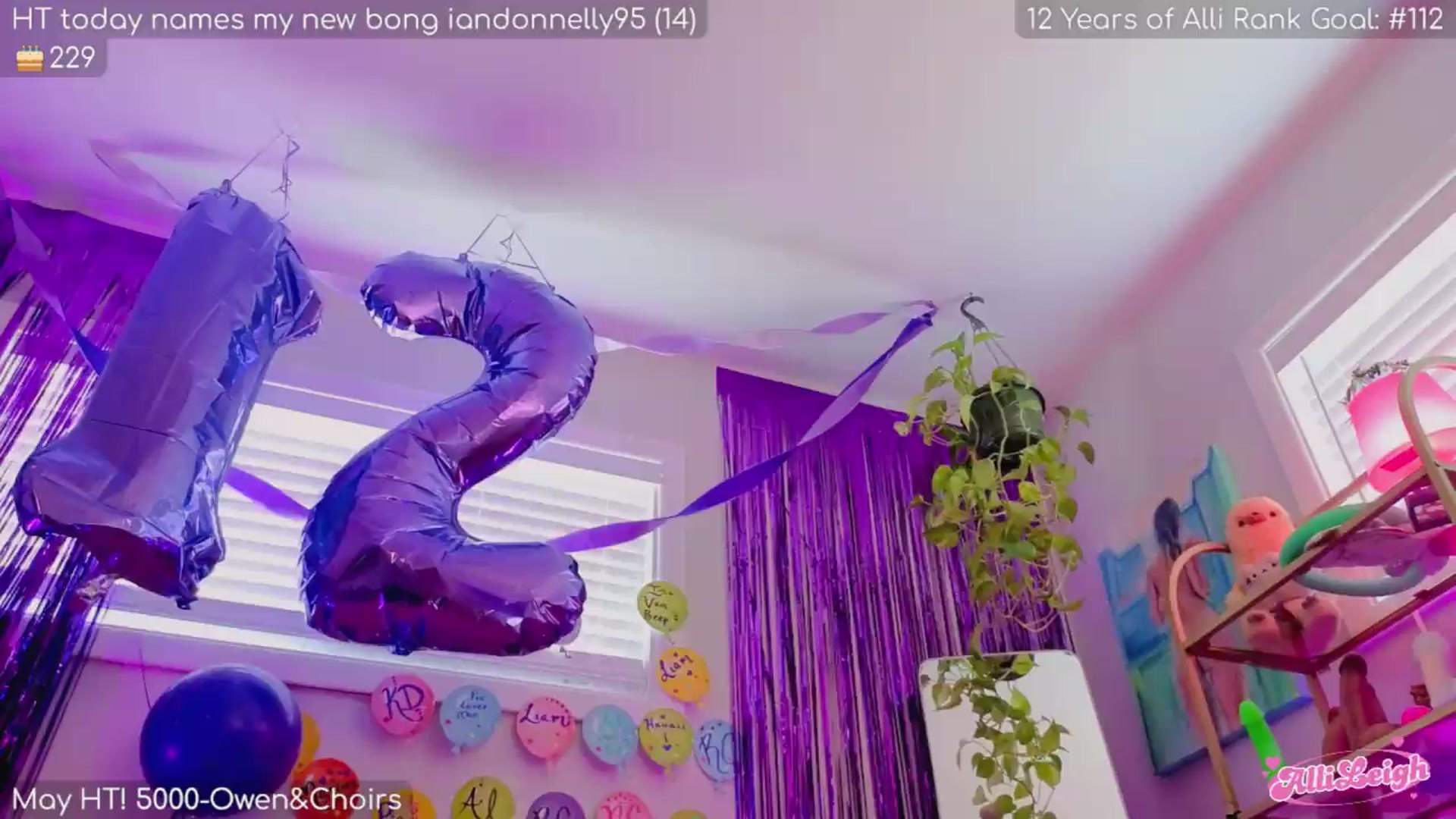 Gallery image thumbnail from alli_leigh's myfreecams stream on, 05/30/2026, 24:02 image 4 of 20