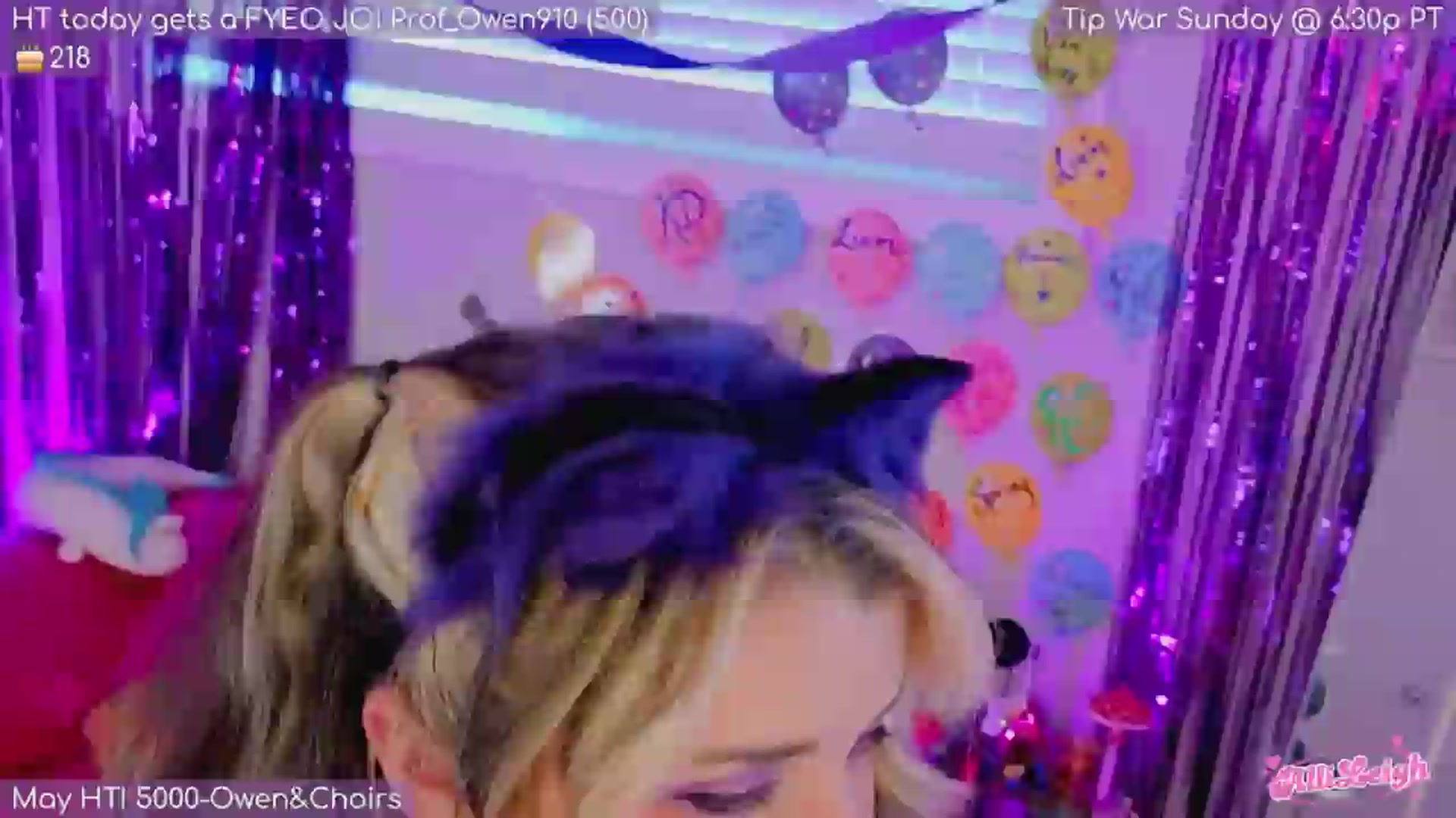 Gallery image thumbnail from alli_leigh's myfreecams stream on, 05/31/2026, 03:27 image 9 of 20