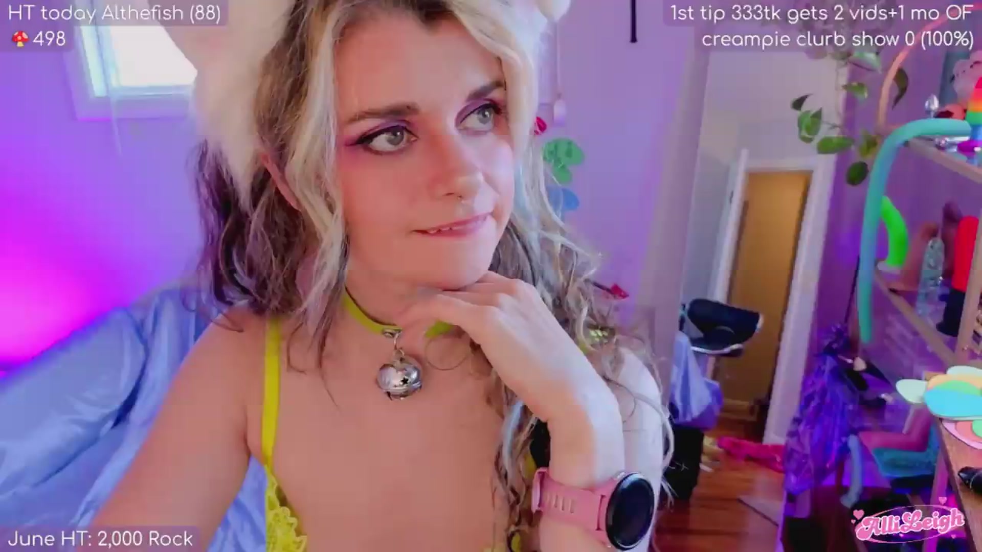 Gallery image thumbnail from alli_leigh's myfreecams stream on, 06/11/2026, 01:15 image 15 of 20