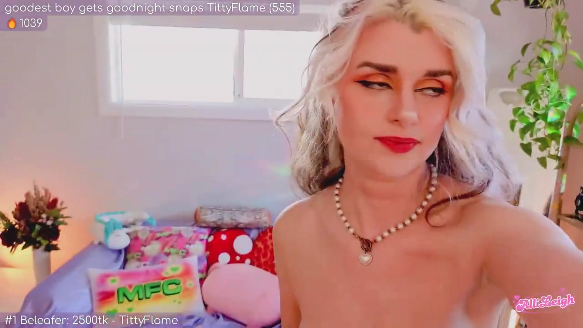 Gallery image thumbnail from alli_leigh's myfreecams stream on, 09/20/2026, 01:31 image 5 of 20