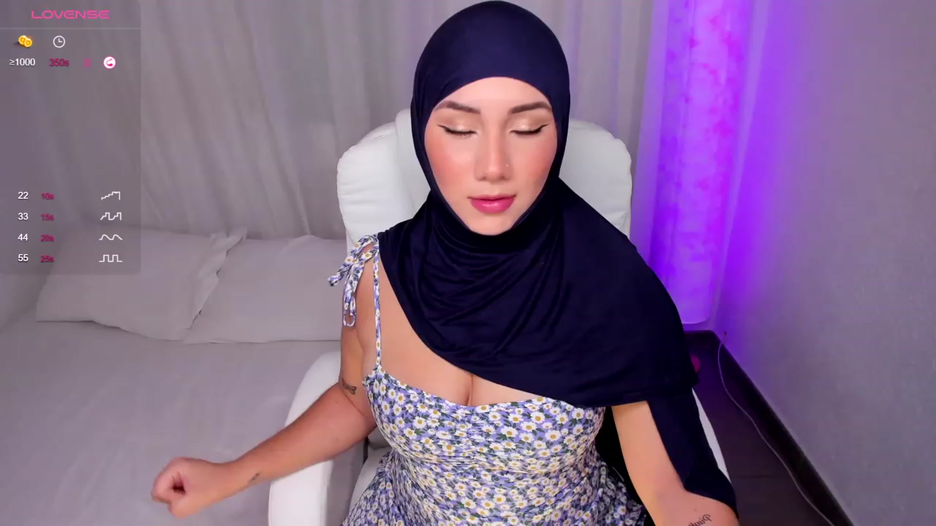 Gallery image thumbnail from ambarasad's myfreecams stream on, 09/07/2023, 18:05 image 9 of 20