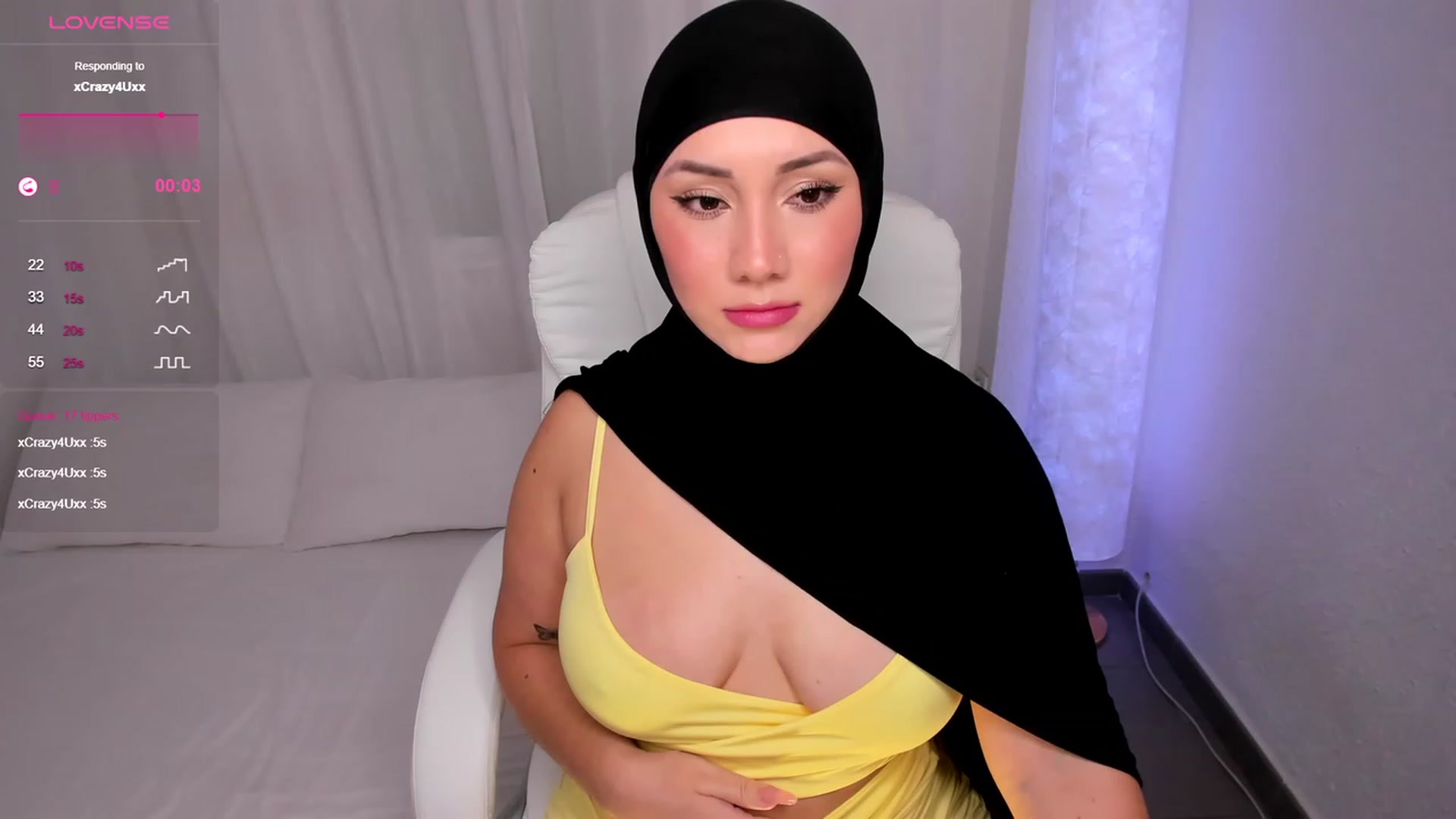 Gallery image thumbnail from ambarasad's myfreecams stream on, 09/10/2023, 18:40 image 4 of 20