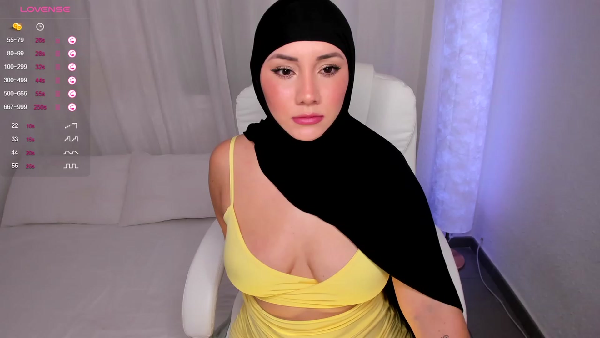 Gallery image thumbnail from ambarasad's myfreecams stream on, 09/10/2023, 18:40 image 14 of 20