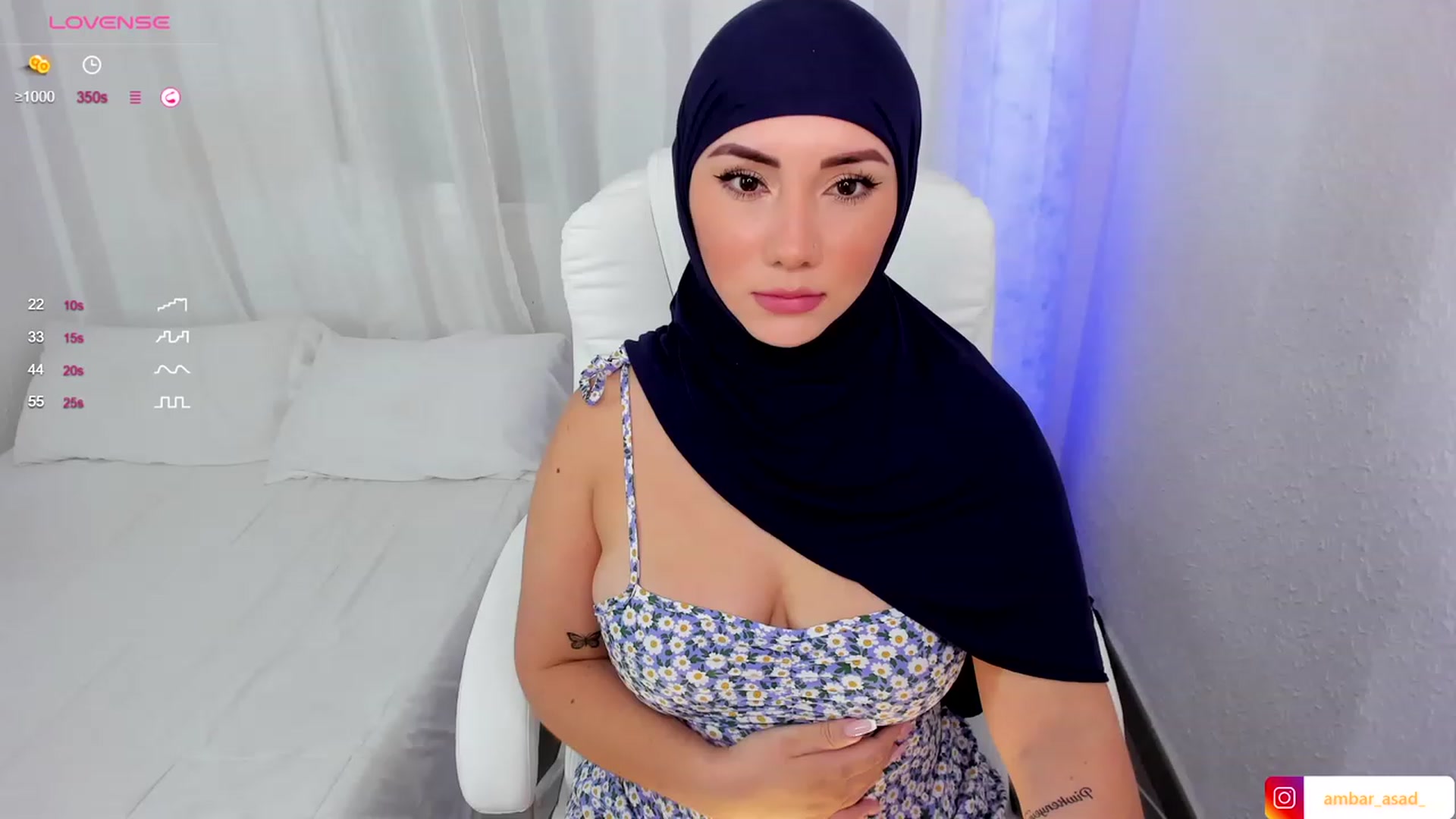 Gallery image thumbnail from ambarasad's myfreecams stream on, 09/22/2023, 17:06 image 14 of 20