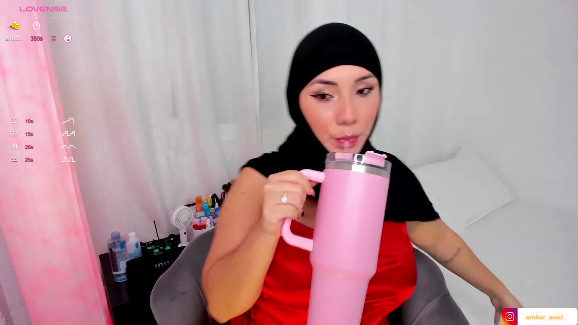 Gallery image thumbnail from ambarasad's myfreecams stream on, 10/15/2023, 14:03 image 7 of 20