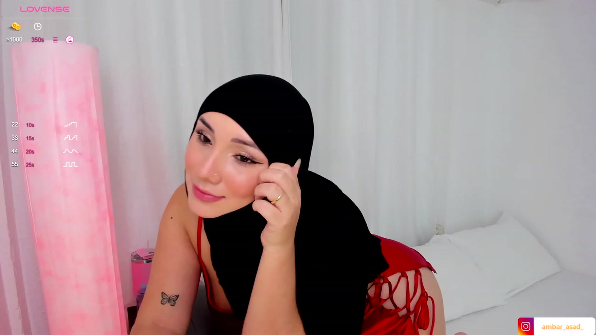 Gallery image thumbnail from ambarasad's myfreecams stream on, 10/15/2023, 14:03 image 15 of 20