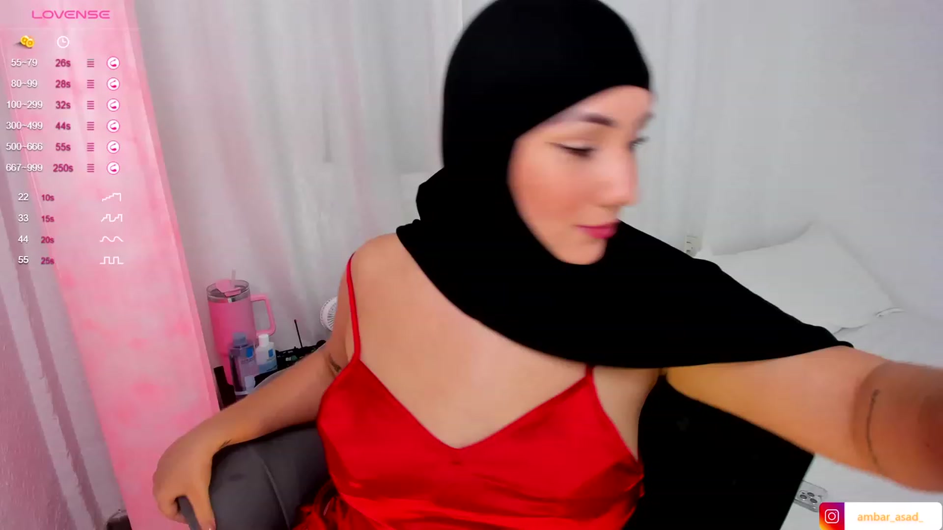 Gallery image thumbnail from ambarasad's myfreecams stream on, 10/15/2023, 15:53 image 11 of 20