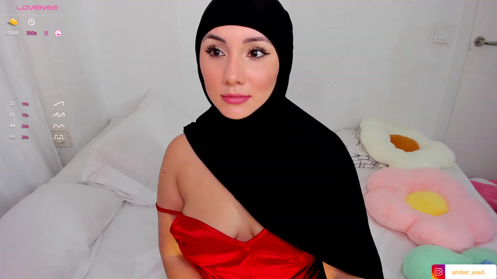 Gallery image thumbnail from ambarasad's myfreecams stream on, 10/15/2023, 16:36 image 15 of 20