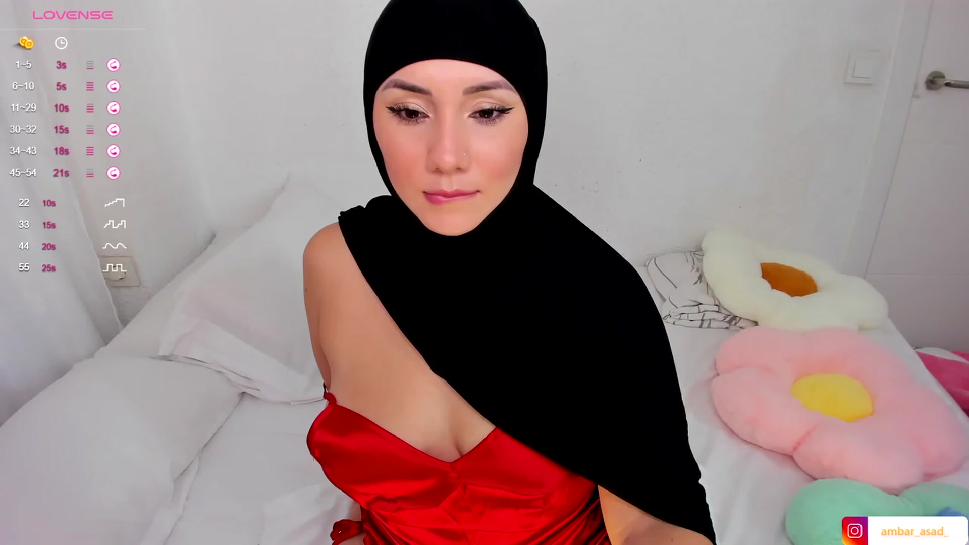 Gallery image thumbnail from ambarasad's myfreecams stream on, 10/15/2023, 16:36 image 16 of 20