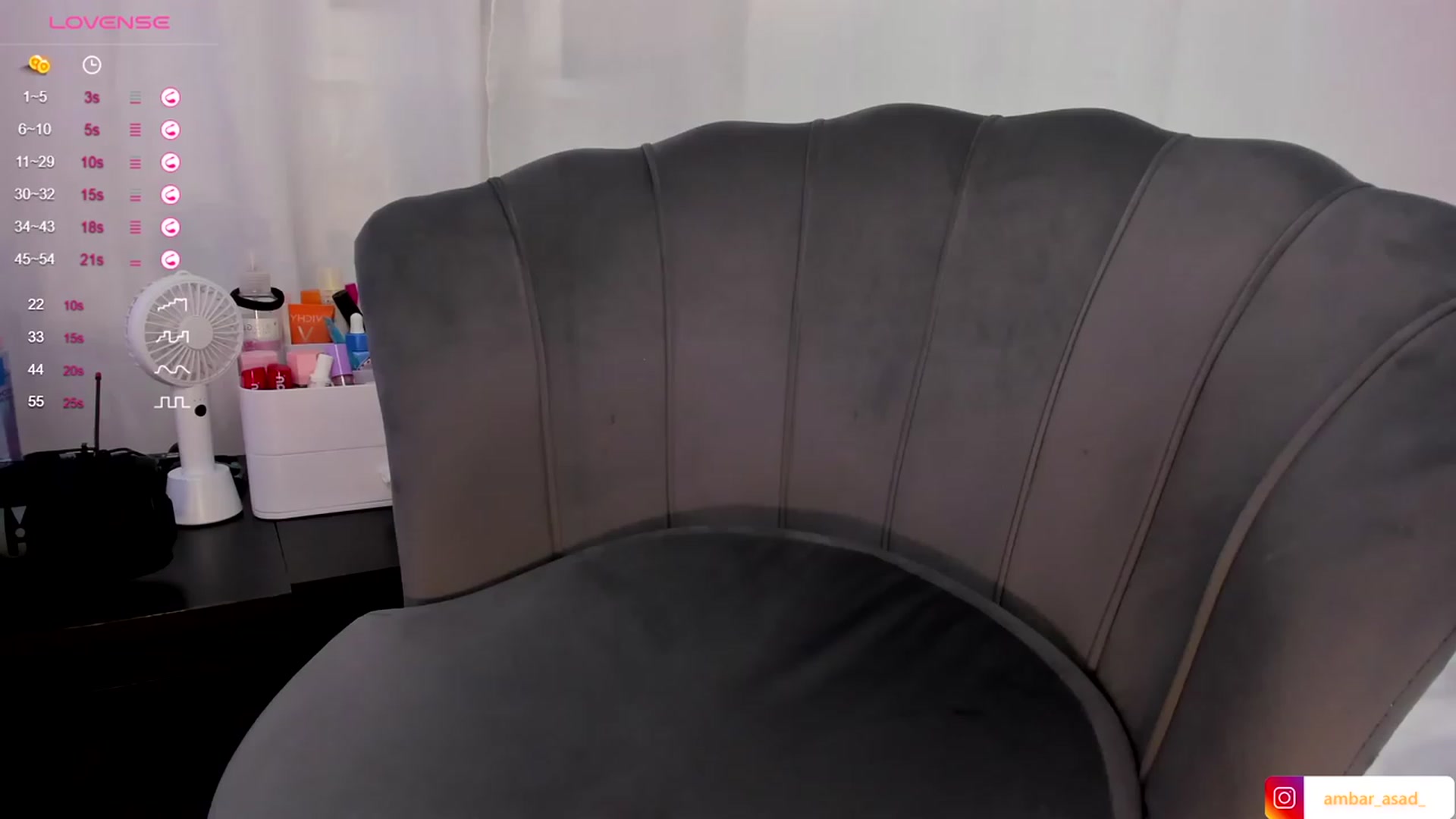 Gallery image thumbnail from ambarasad's myfreecams stream on, 10/16/2023, 18:23 image 18 of 20