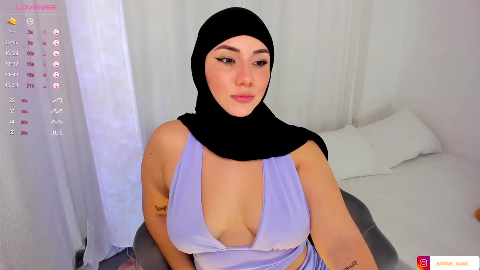 Gallery image thumbnail from ambarasad's myfreecams stream on, 10/23/2023, 17:22 image 9 of 20