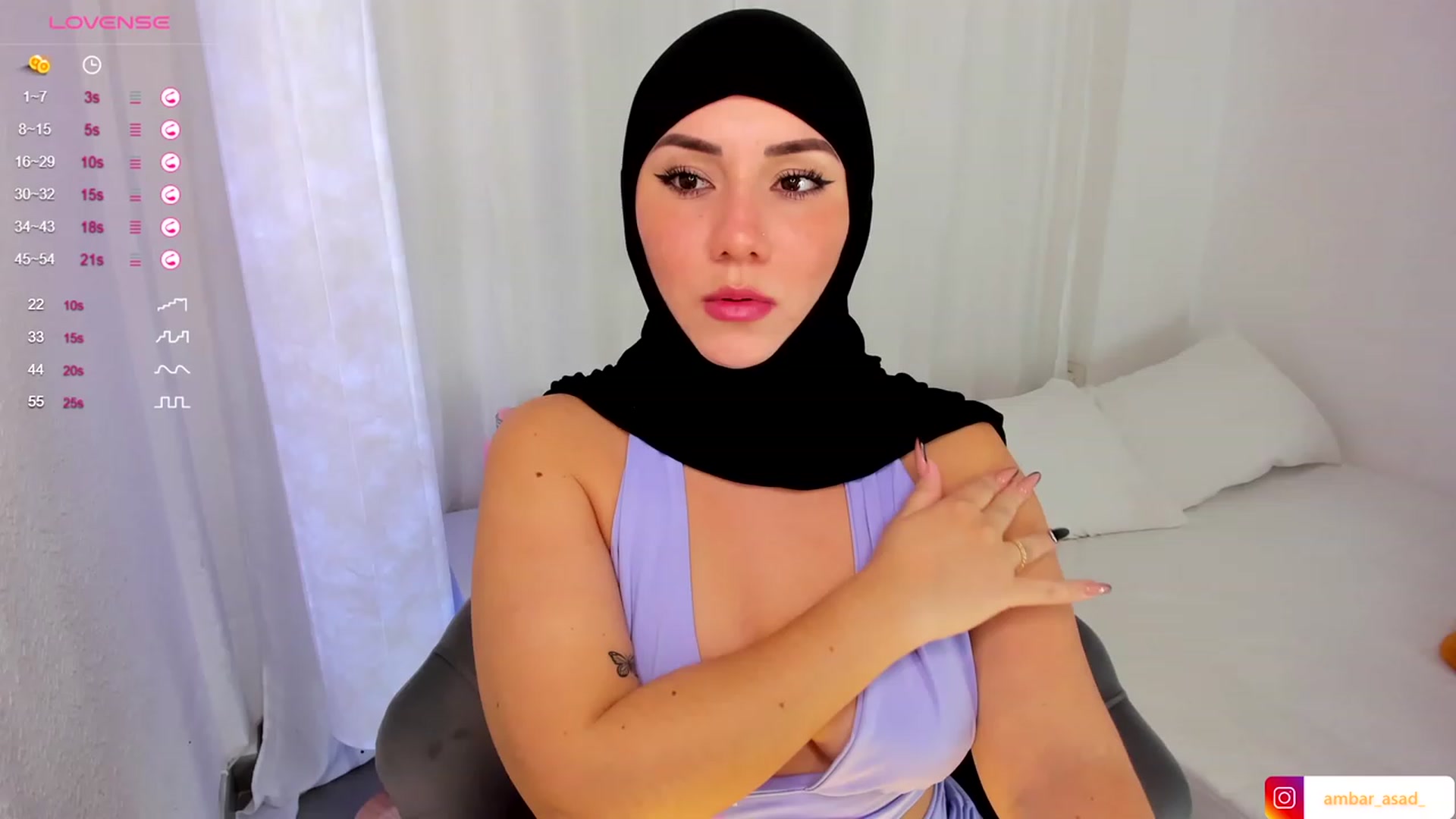 Gallery image thumbnail from ambarasad's myfreecams stream on, 10/23/2023, 17:22 image 12 of 20