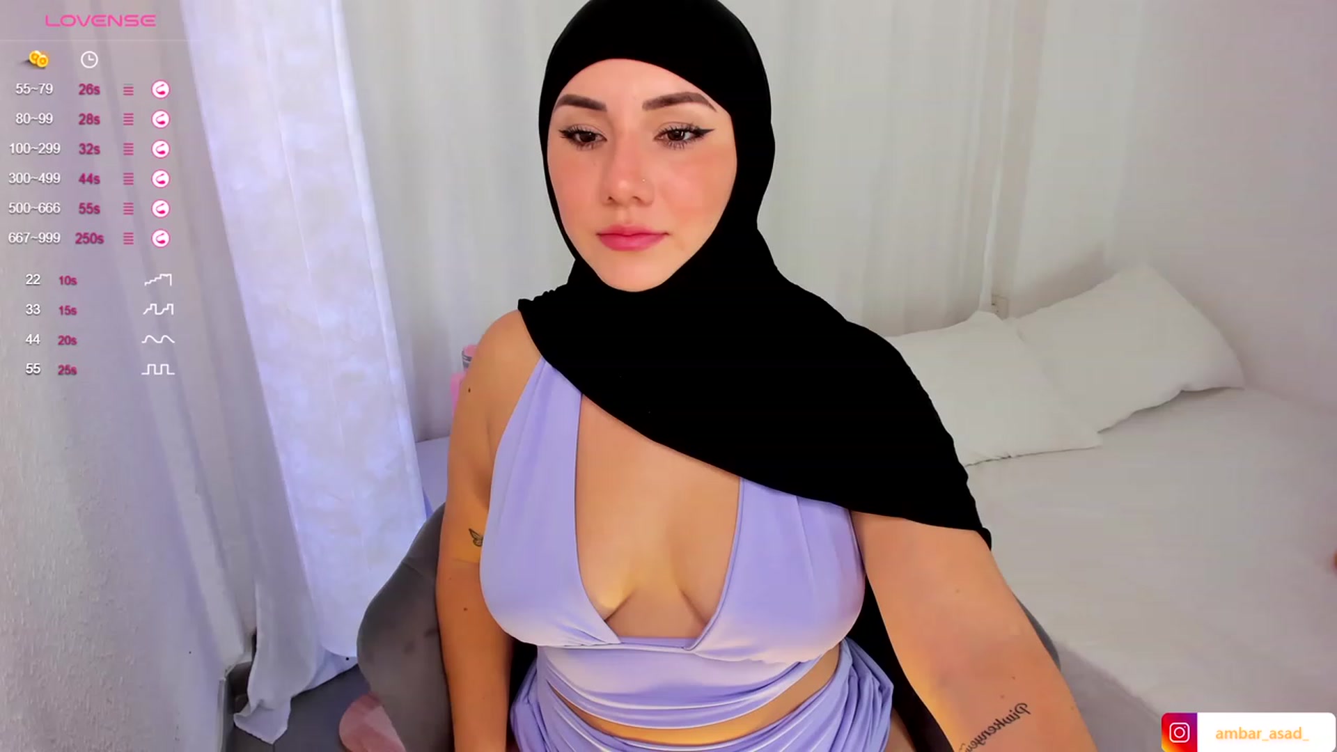 Gallery image thumbnail from ambarasad's myfreecams stream on, 10/23/2023, 17:22 image 2 of 20