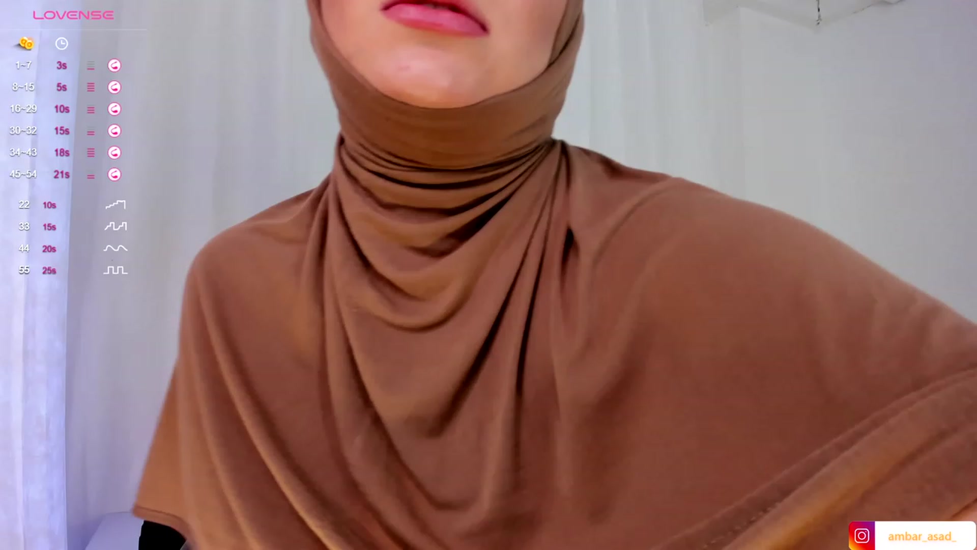 Gallery image thumbnail from ambarasad's myfreecams stream on, 10/29/2023, 17:26 image 17 of 20
