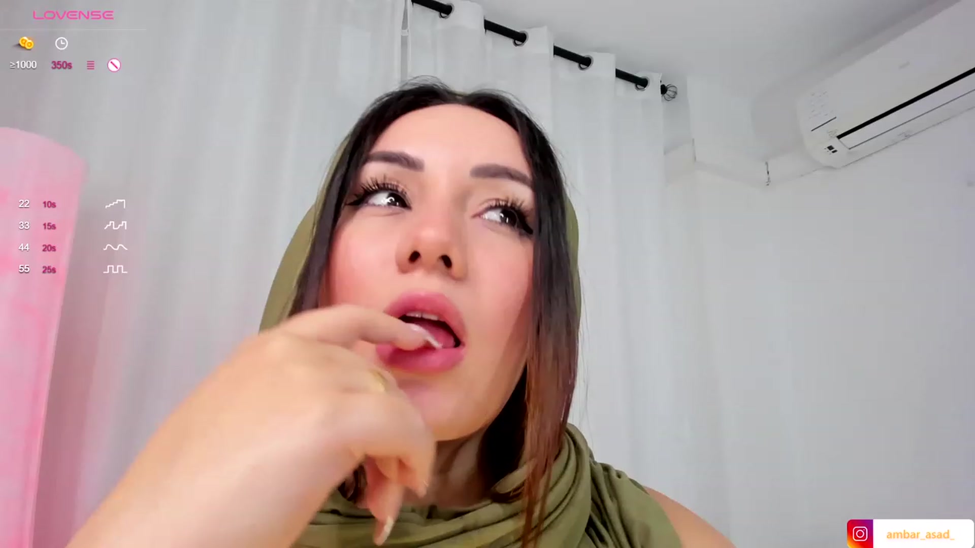 Gallery image thumbnail from ambarasad's myfreecams stream on, 11/05/2023, 17:17 image 19 of 20