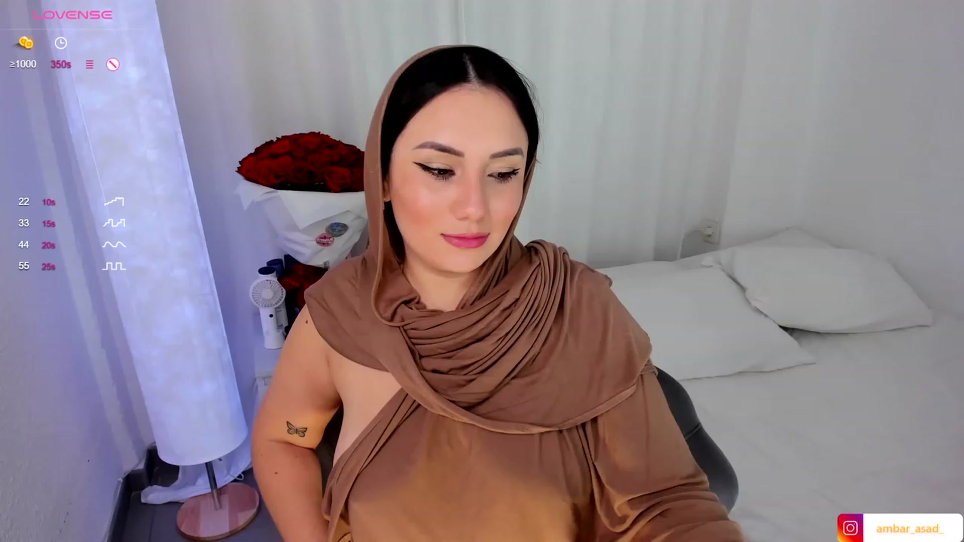 Gallery image thumbnail from ambarasad's myfreecams stream on, 11/07/2023, 20:14 image 15 of 20