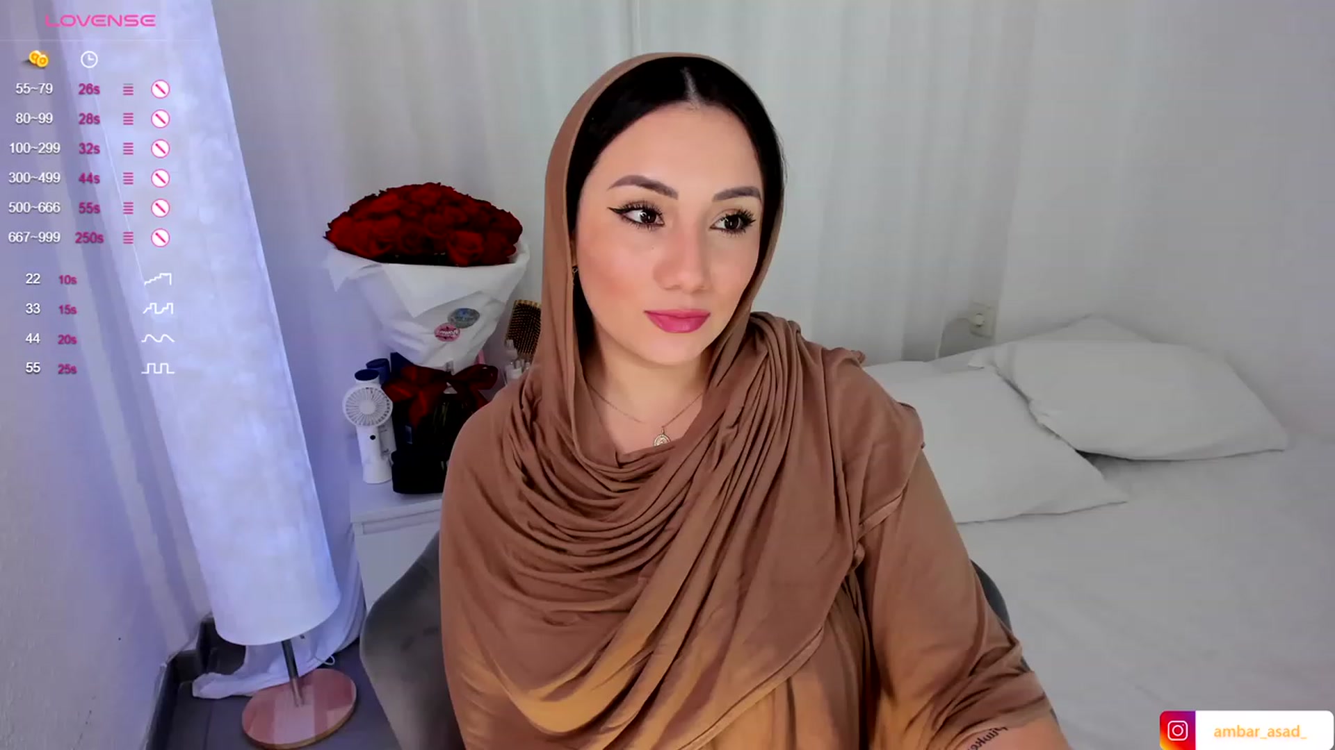 Gallery image thumbnail from ambarasad's myfreecams stream on, 11/07/2023, 20:14 image 4 of 20