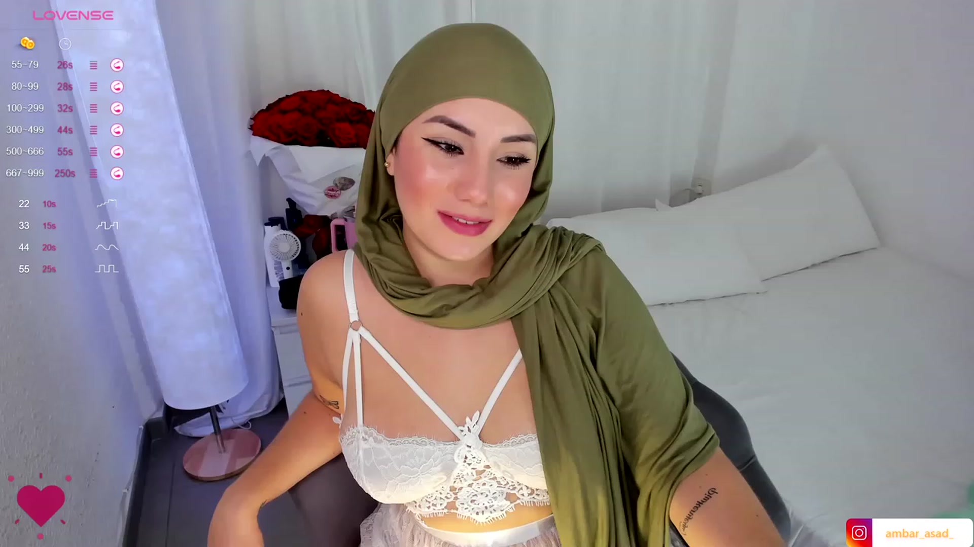 Gallery image thumbnail from ambarasad's myfreecams stream on, 11/11/2023, 18:51 image 7 of 20