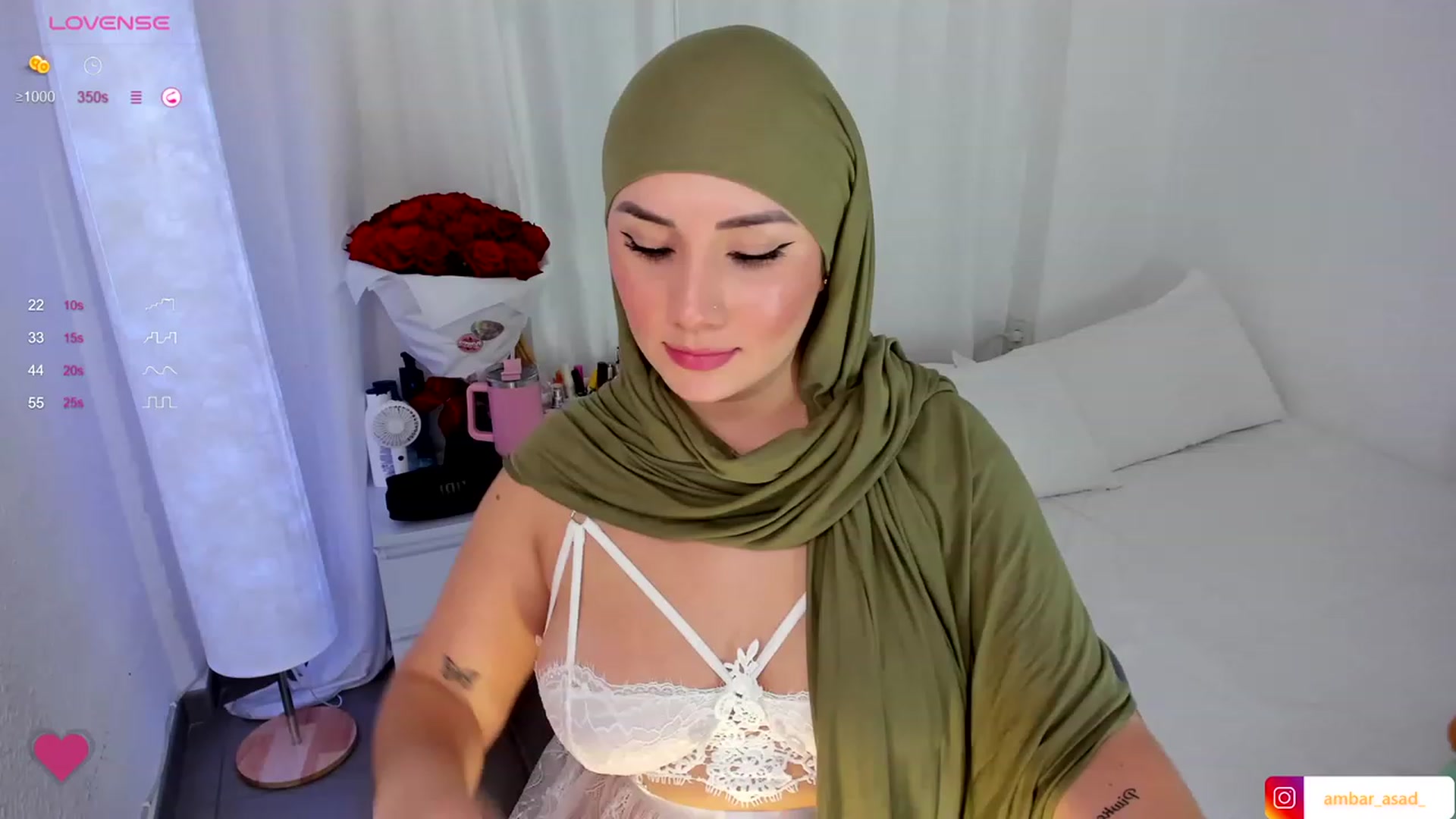 Gallery image thumbnail from ambarasad's myfreecams stream on, 11/11/2023, 20:05 image 5 of 20