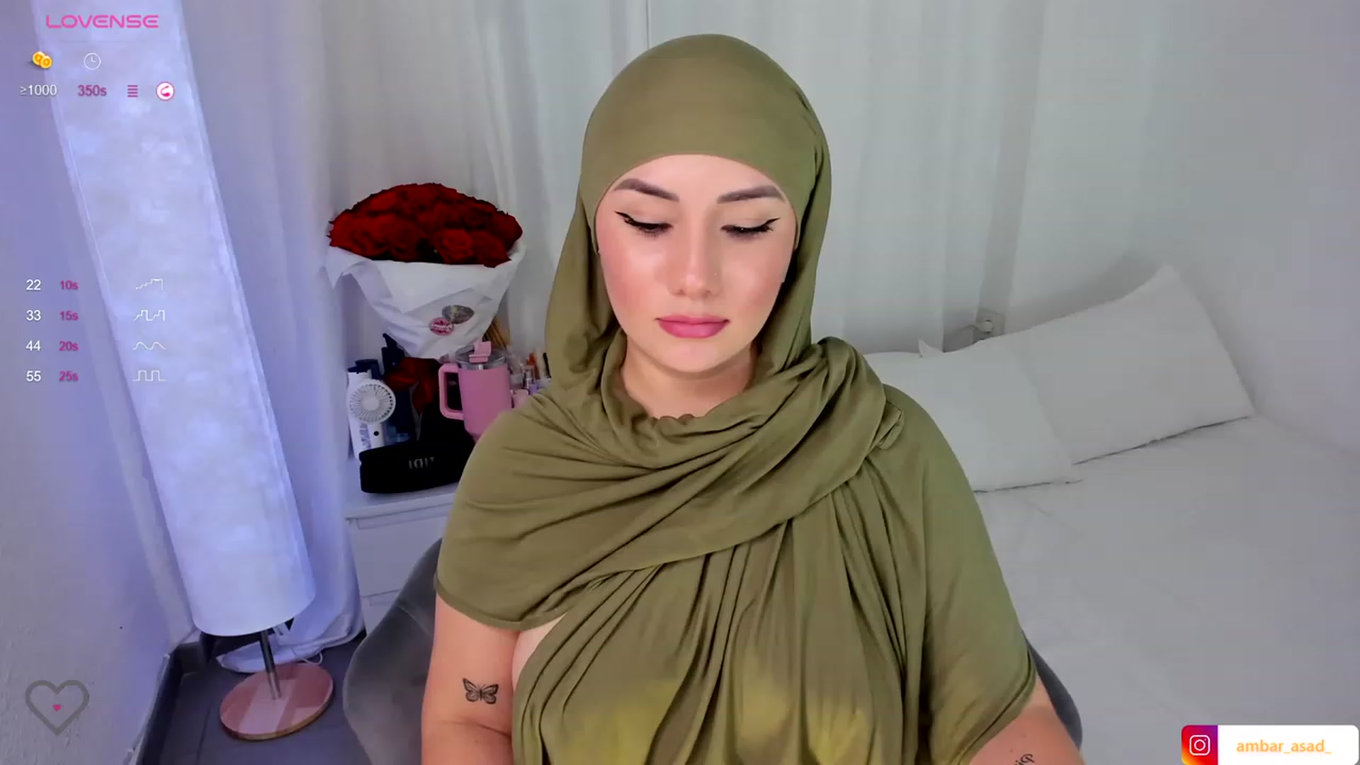Gallery image thumbnail from ambarasad's myfreecams stream on, 11/11/2023, 20:40 image 10 of 20