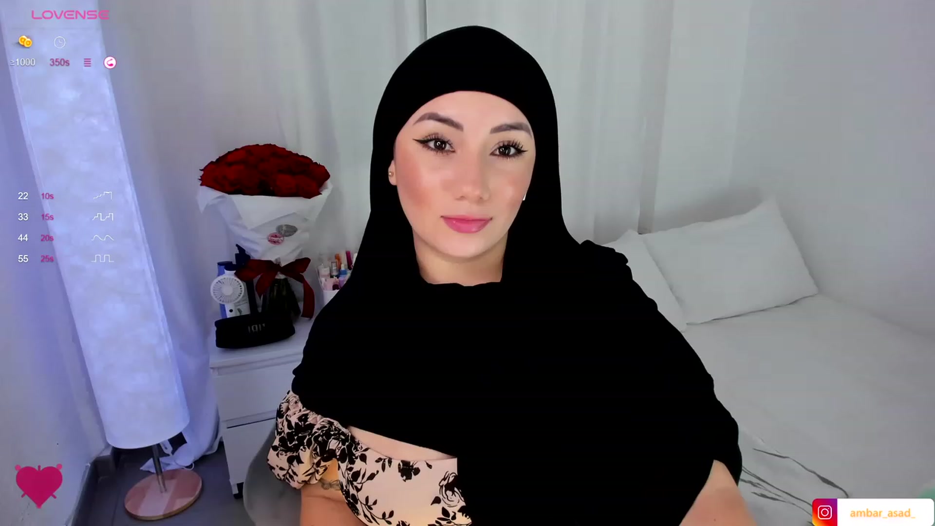 Gallery image thumbnail from ambarasad's myfreecams stream on, 11/12/2023, 19:37 image 6 of 20