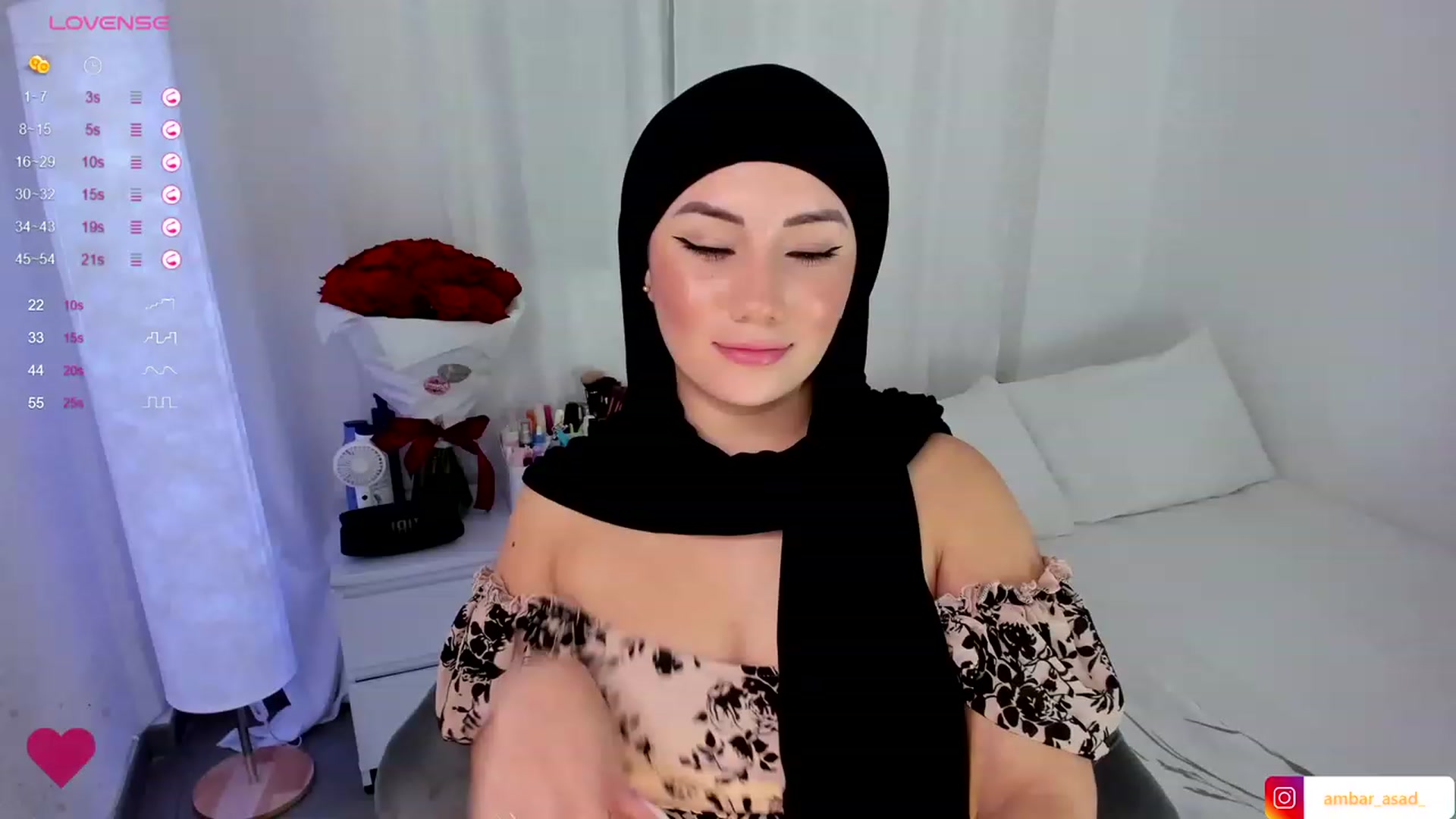 Gallery image thumbnail from ambarasad's myfreecams stream on, 11/12/2023, 19:37 image 13 of 20