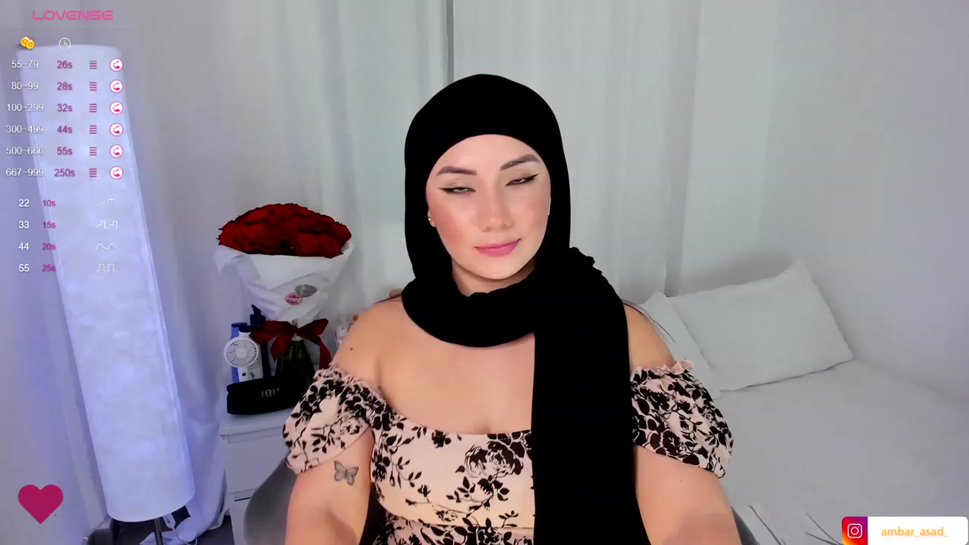 Gallery image thumbnail from ambarasad's myfreecams stream on, 11/12/2023, 19:37 image 14 of 20