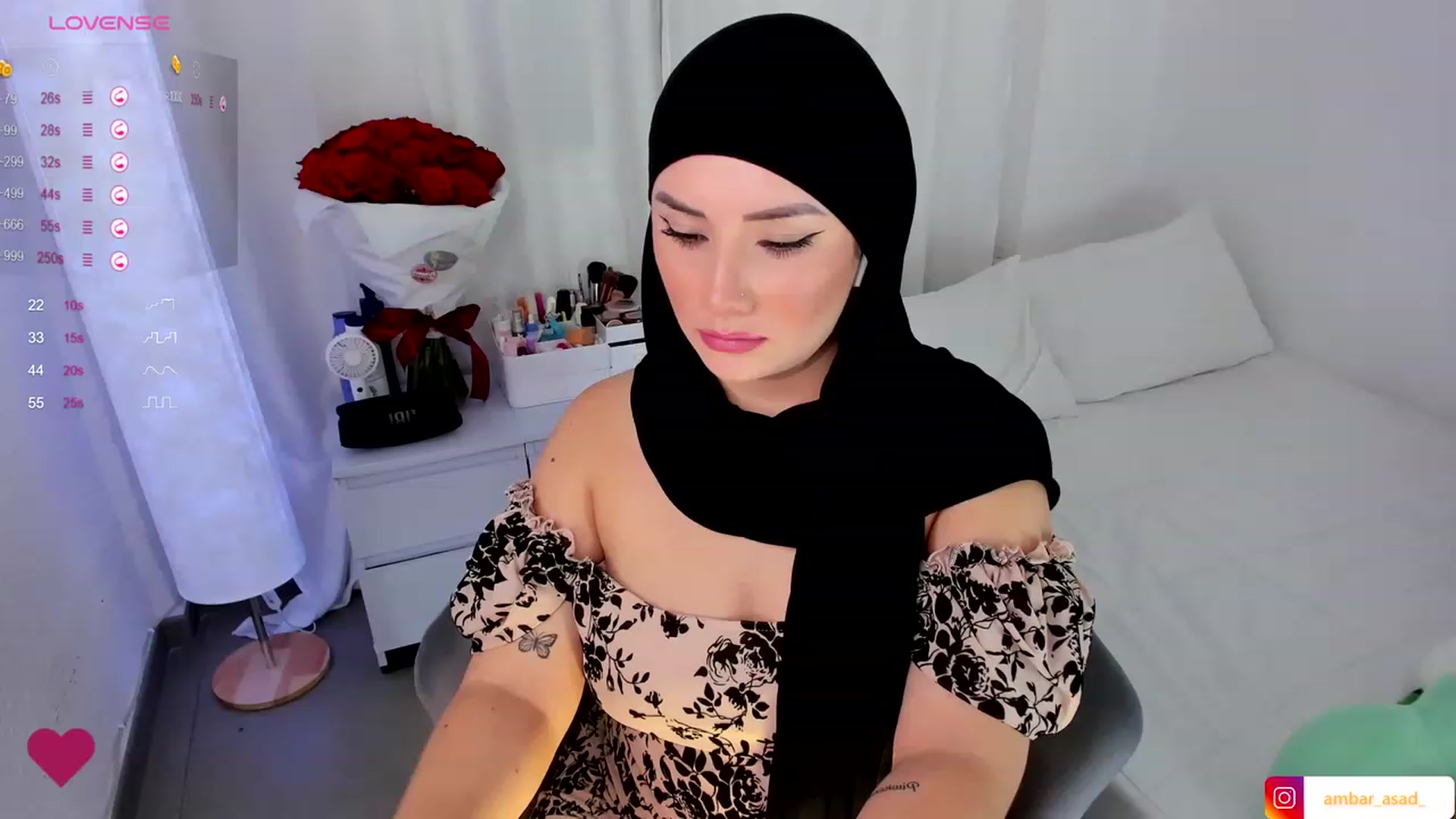 Gallery image thumbnail from ambarasad's myfreecams stream on, 11/12/2023, 21:00 image 11 of 20