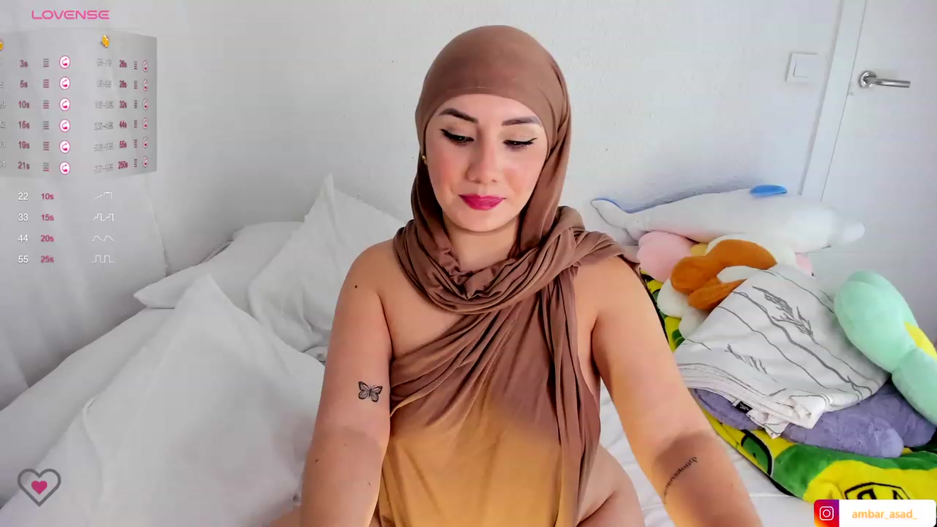 Gallery image thumbnail from ambarasad's myfreecams stream on, 11/14/2023, 20:51 image 19 of 20