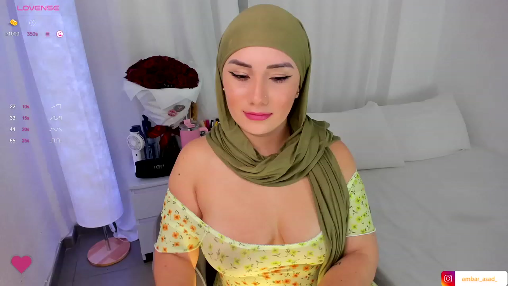Gallery image thumbnail from ambarasad's myfreecams stream on, 11/17/2023, 20:36 image 4 of 20