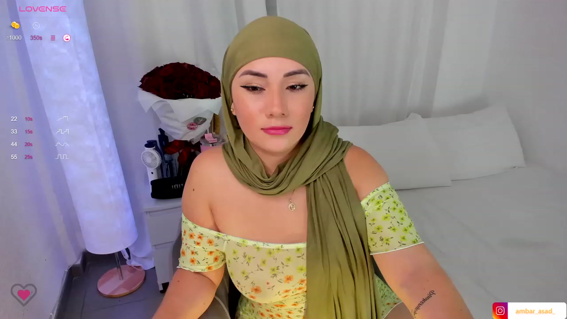 Gallery image thumbnail from ambarasad's myfreecams stream on, 11/17/2023, 20:36 image 3 of 20