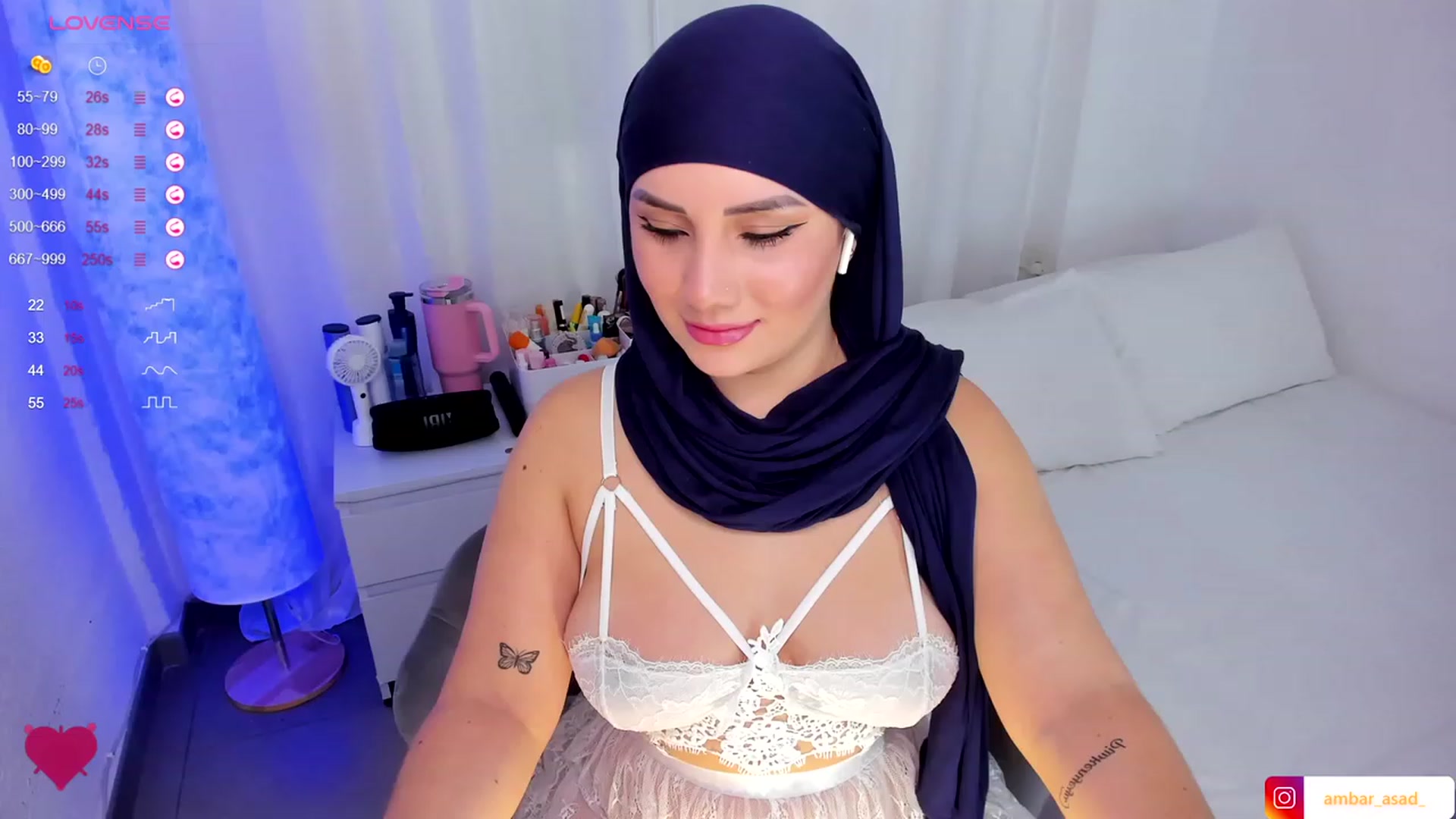 Gallery image thumbnail from ambarasad's myfreecams stream on, 11/18/2023, 18:04 image 17 of 20
