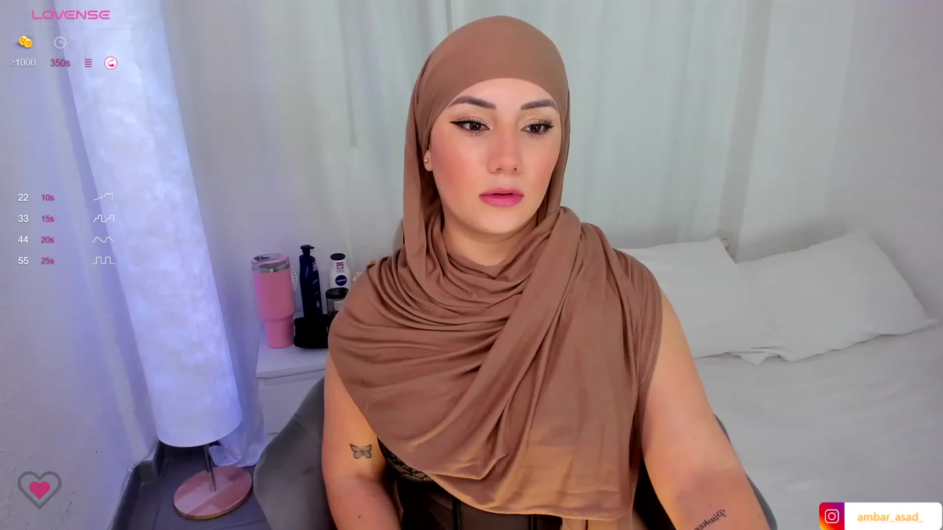 Gallery image thumbnail from ambarasad's myfreecams stream on, 11/24/2023, 16:42 image 19 of 20