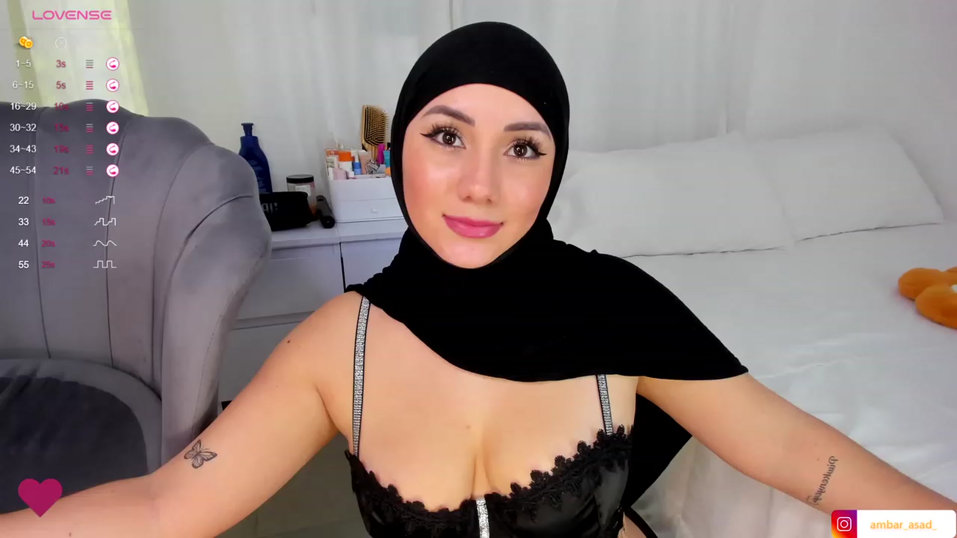 Gallery image thumbnail from ambarasad's myfreecams stream on, 11/26/2023, 16:52 image 18 of 20