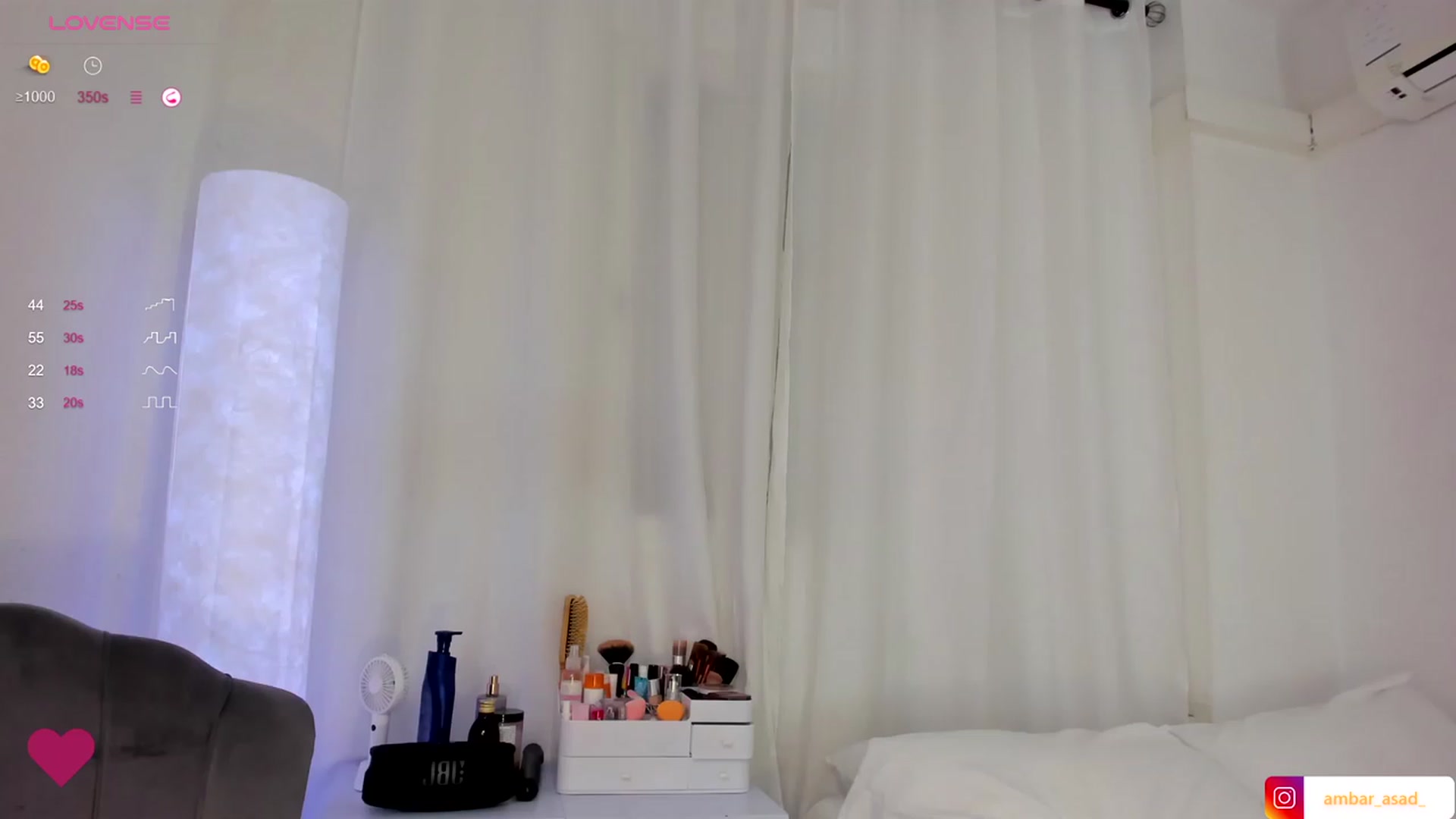 Gallery image thumbnail from ambarasad's myfreecams stream on, 11/29/2023, 15:39 image 11 of 20