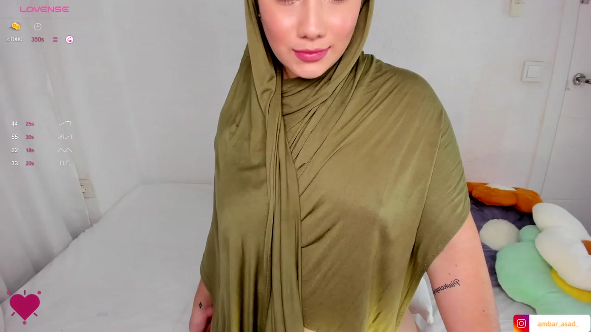 Gallery image thumbnail from ambarasad's myfreecams stream on, 11/29/2023, 18:34 image 11 of 20