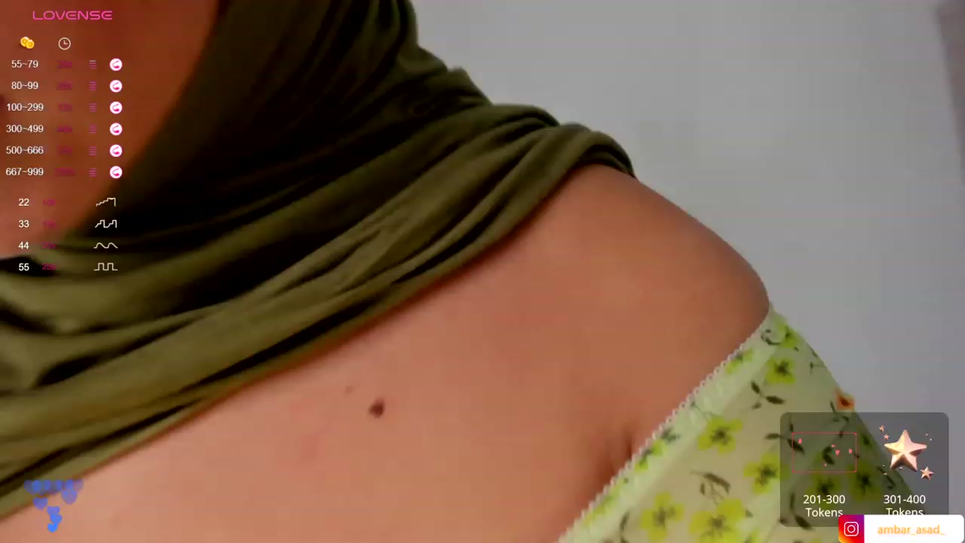 Gallery image thumbnail from ambarasad's myfreecams stream on, 12/10/2023, 16:46 image 13 of 20
