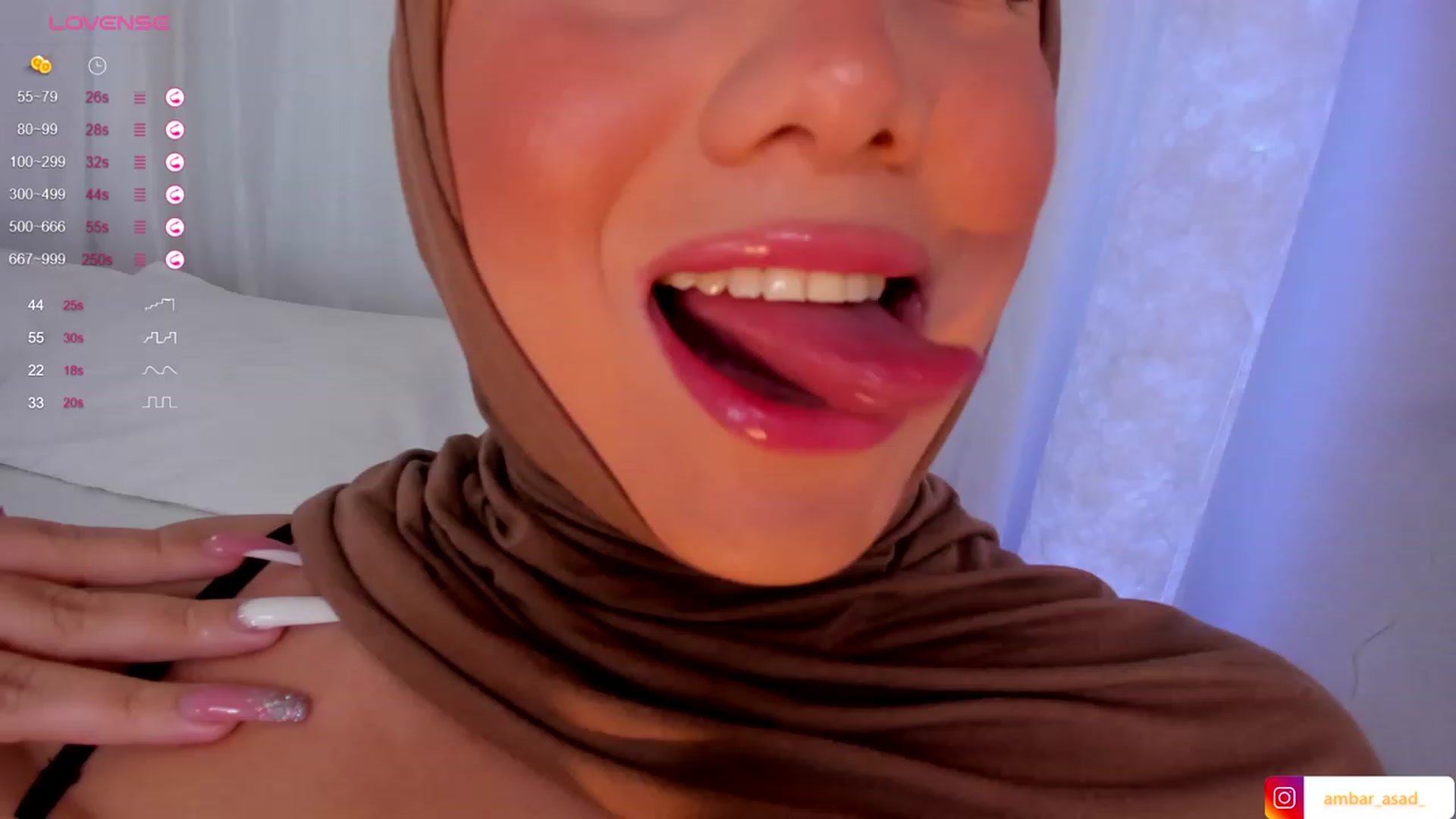 Gallery image thumbnail from ambarasad's myfreecams stream on, 01/07/2024, 16:28 image 16 of 20