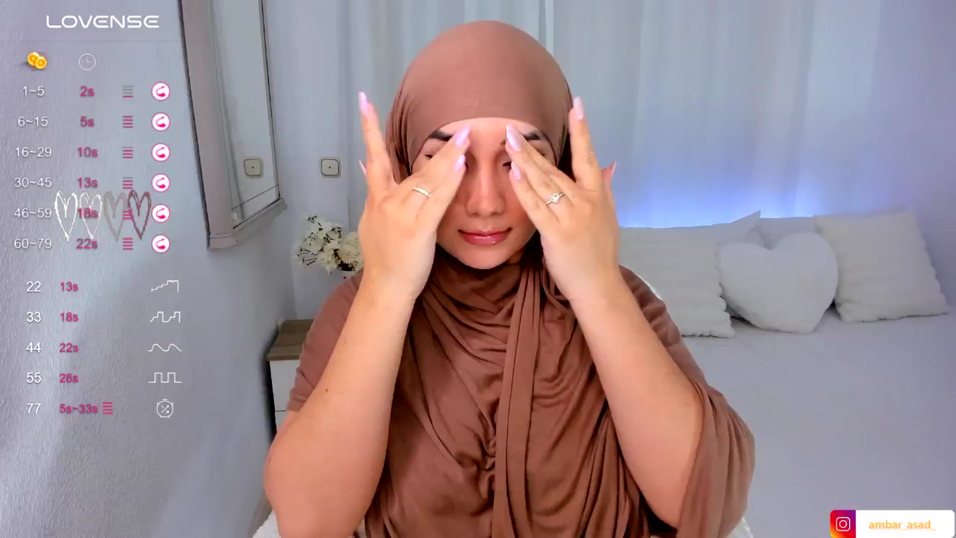 Gallery image thumbnail from ambarasad's myfreecams stream on, 06/22/2024, 20:20 image 16 of 20