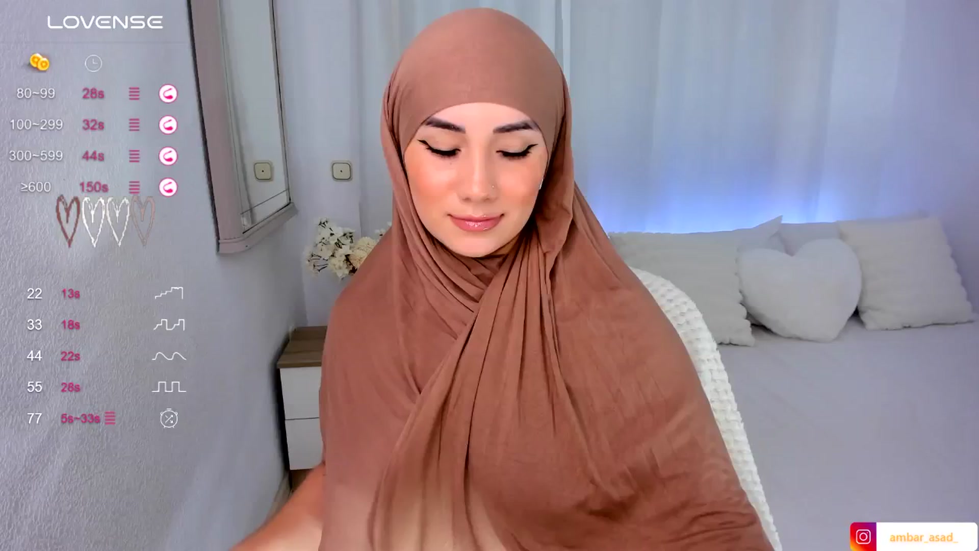 Gallery image thumbnail from ambarasad's myfreecams stream on, 06/22/2024, 20:20 image 17 of 20