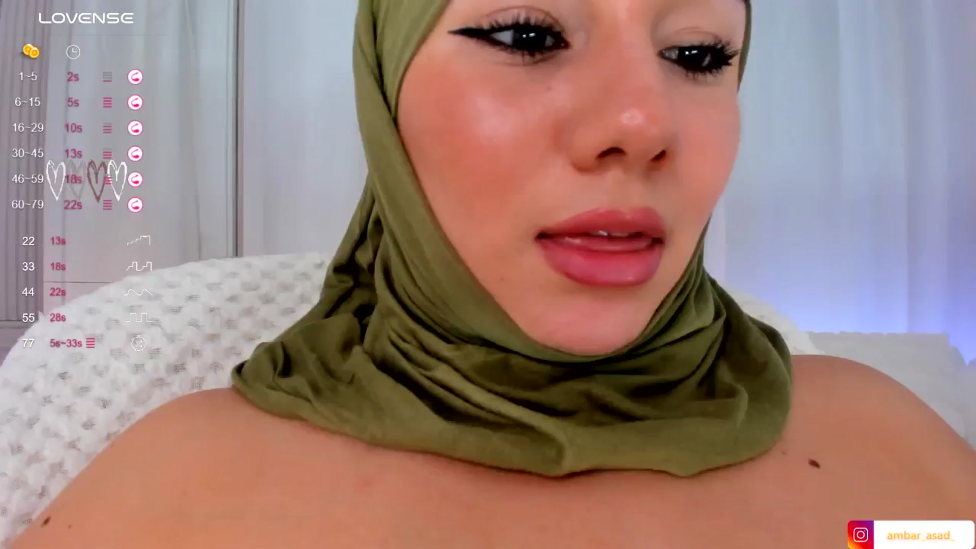 Gallery image thumbnail from ambarasad's myfreecams stream on, 06/23/2024, 16:41 image 18 of 20