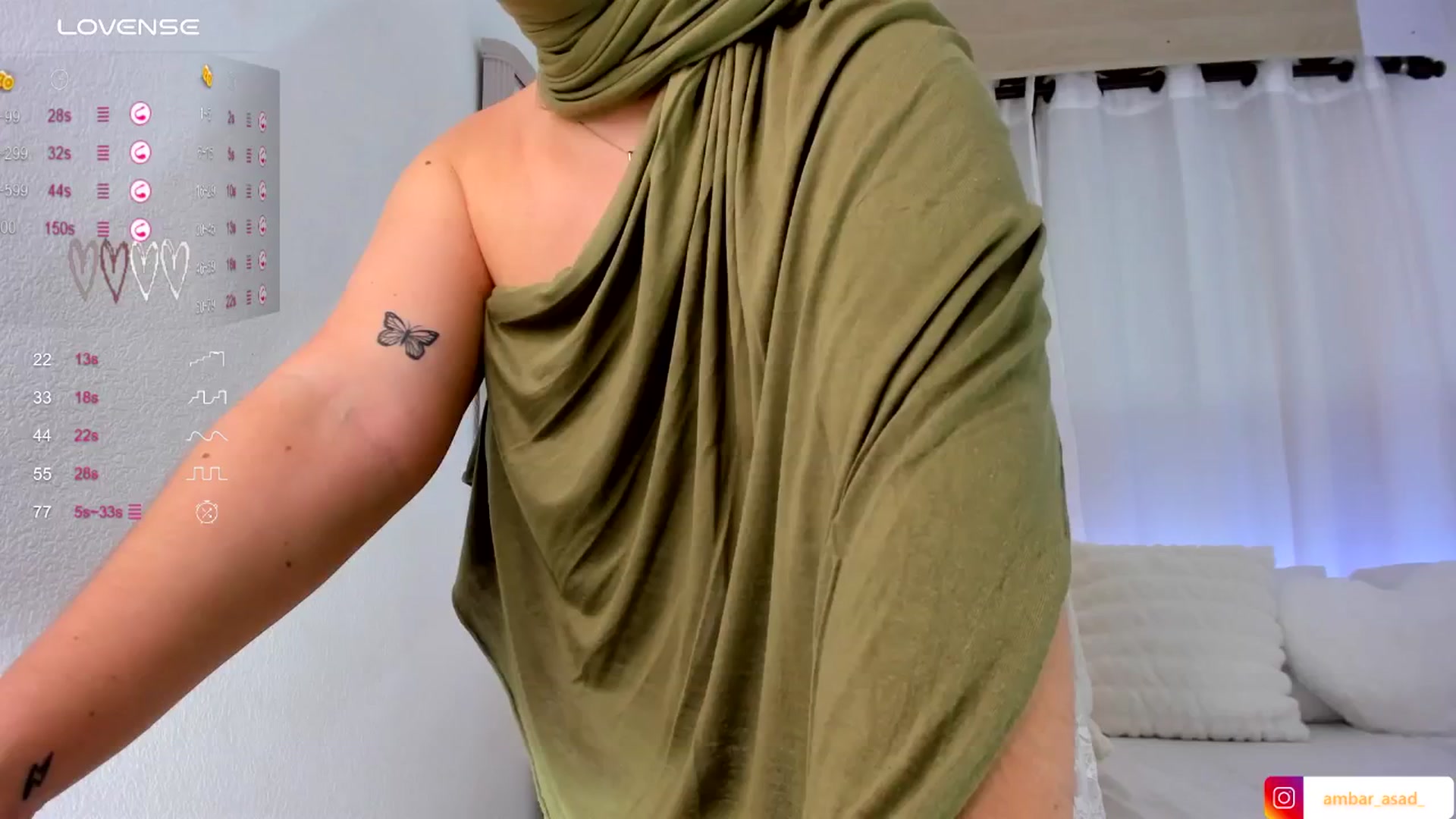 Gallery image thumbnail from ambarasad's myfreecams stream on, 06/23/2024, 16:41 image 14 of 20