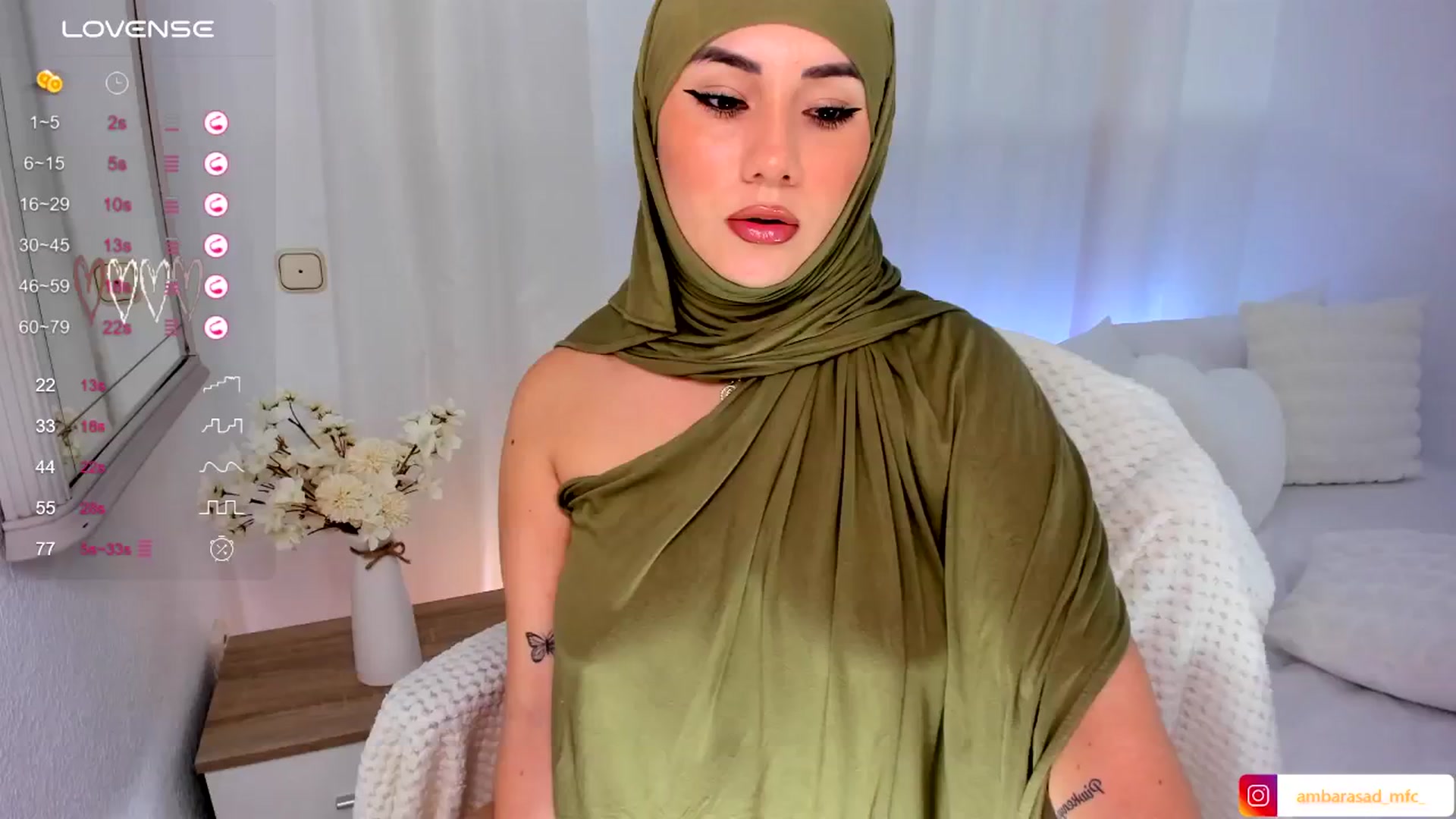Gallery image thumbnail from ambarasad's myfreecams stream on, 06/30/2024, 18:18 image 2 of 20